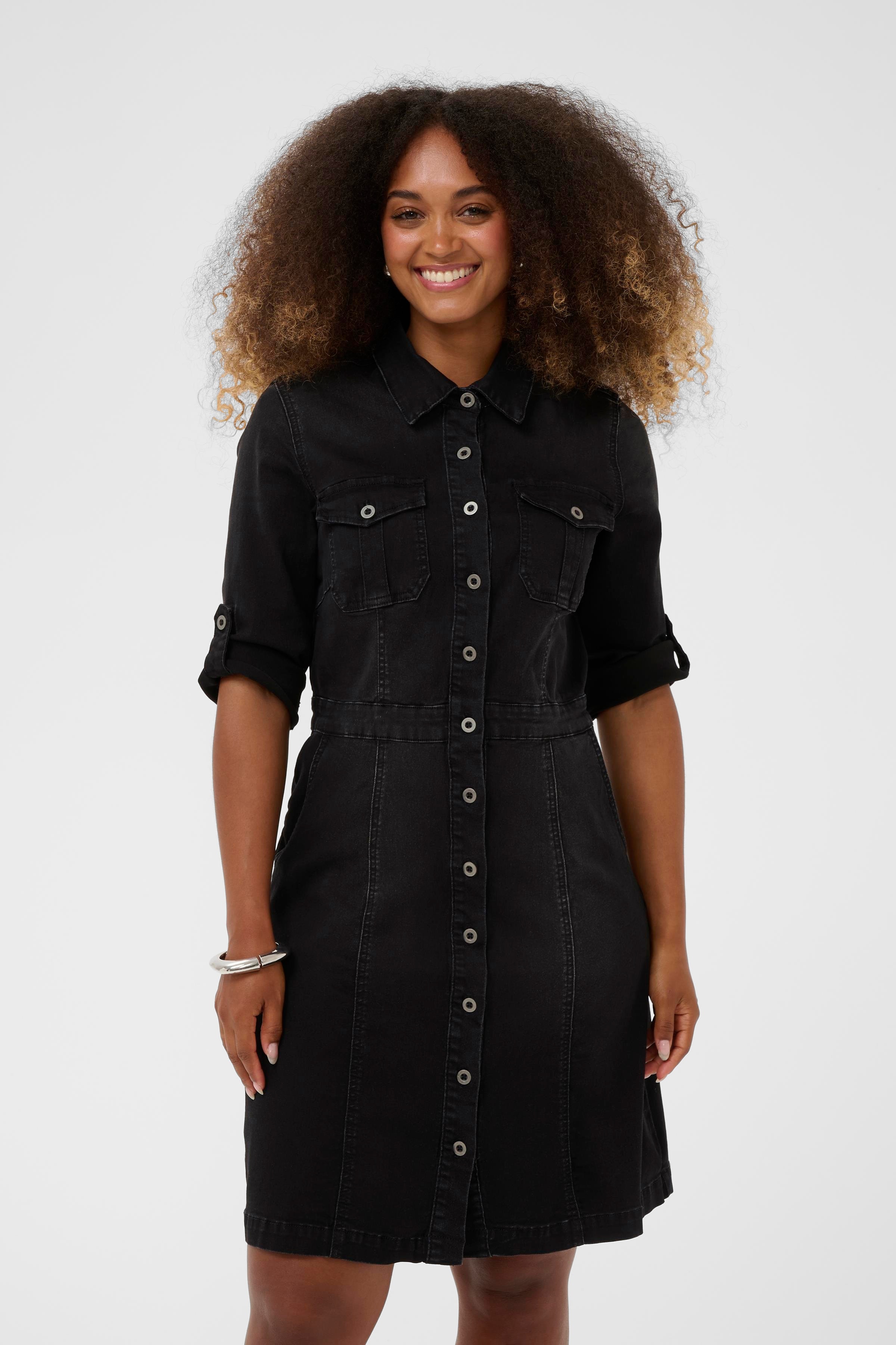 CRUniforma Dress LOOKBOOK FRONT 10614086-105225