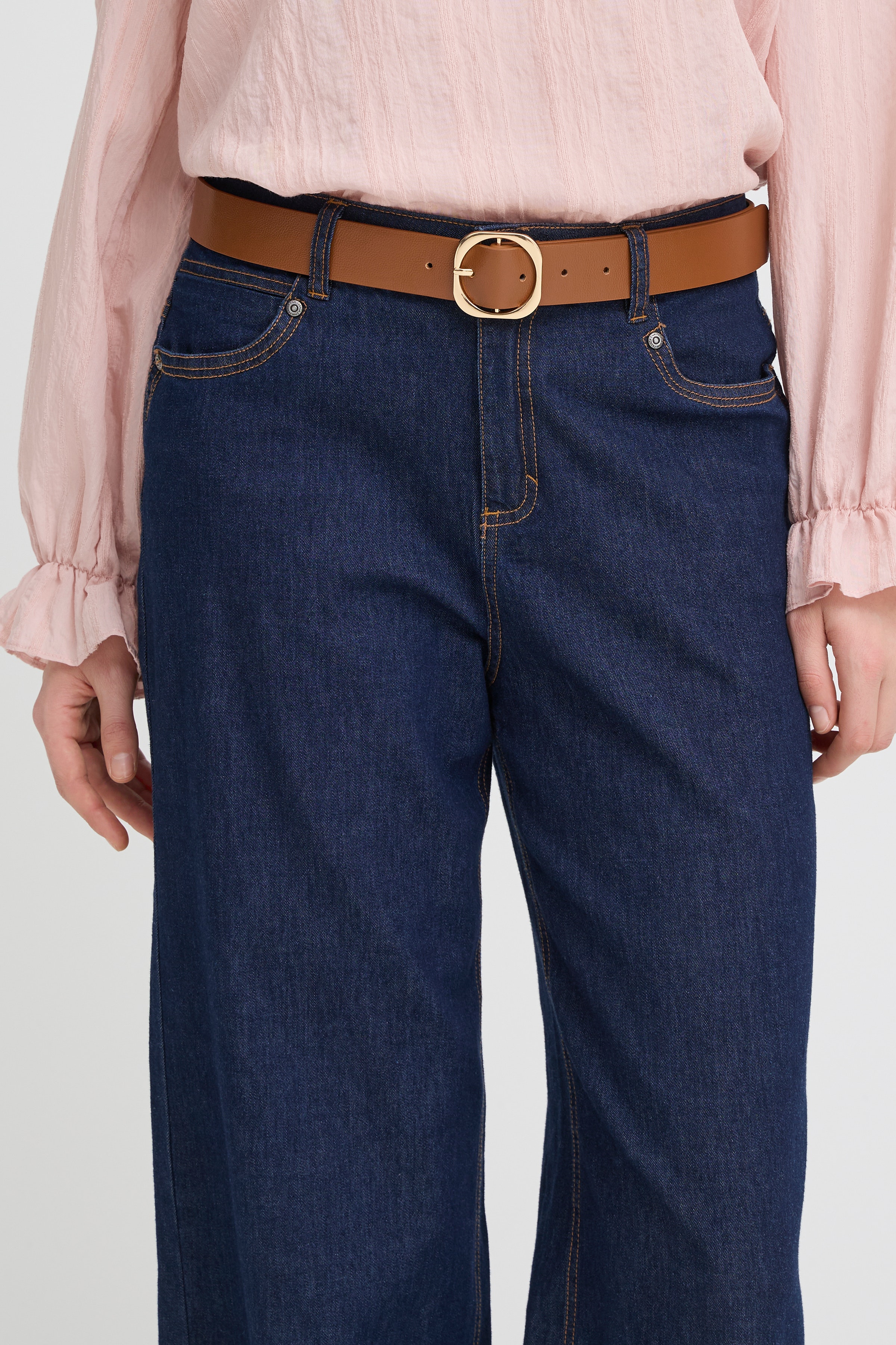 FRCLARA Belte LOOKBOOK DETAIL 20617636-181421