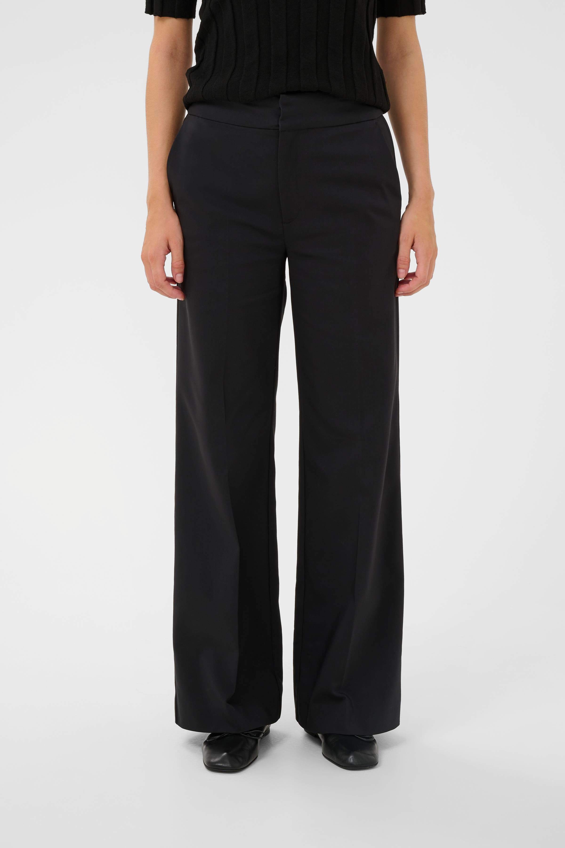 ZellaIW Trousers LOOKBOOK FRONT 30106240-194008