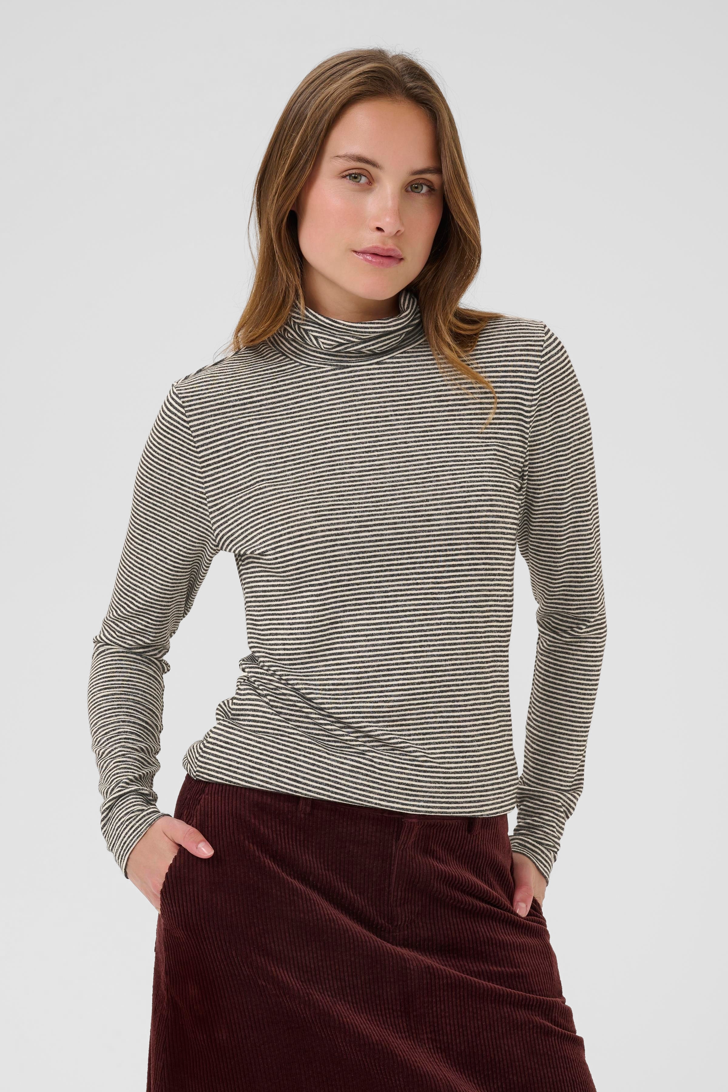 CUalexandra T-shirt LOOKBOOK FRONT 50111030-108472