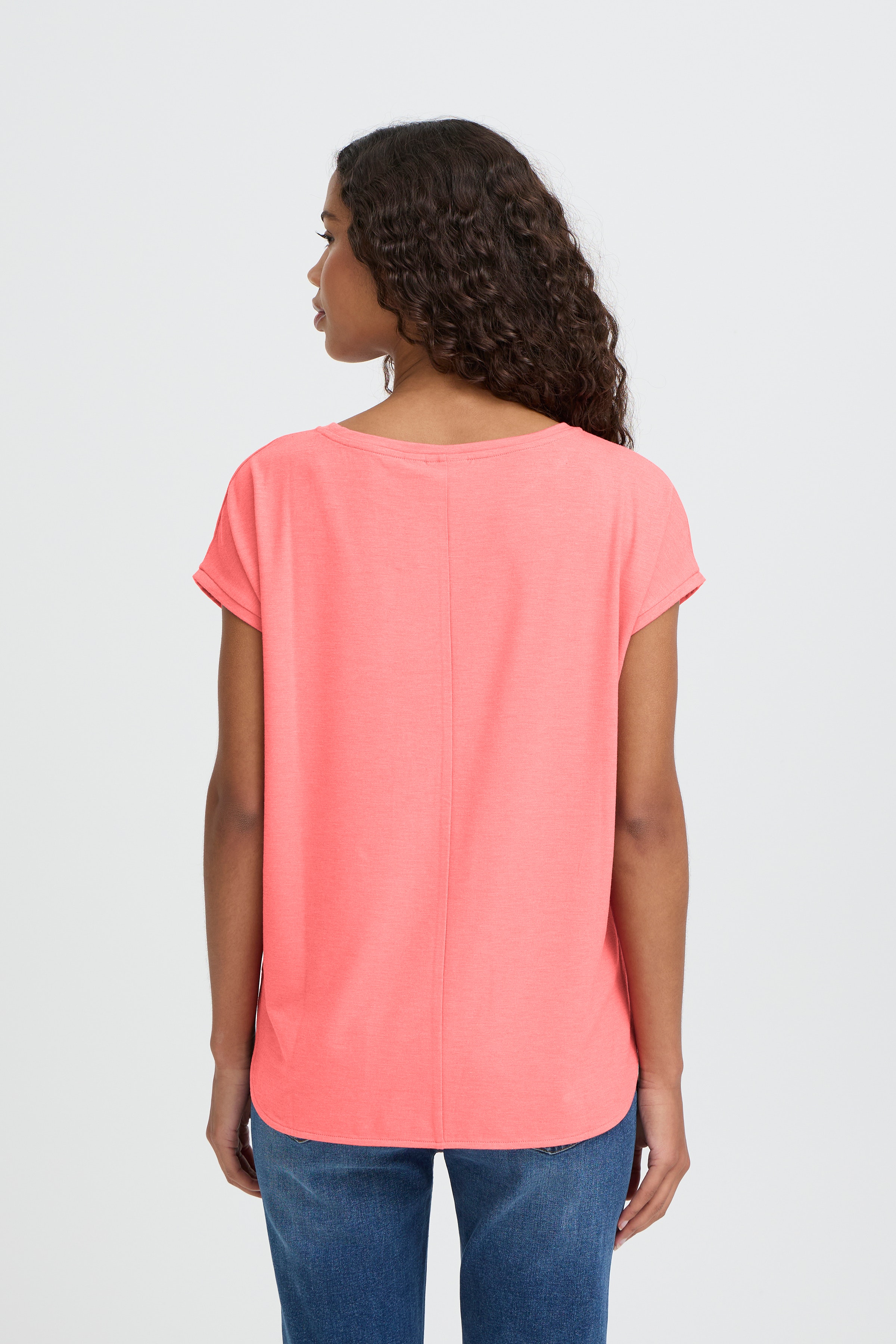 IHREBELLY T-shirt LOOKBOOK BACK 20125199-181756