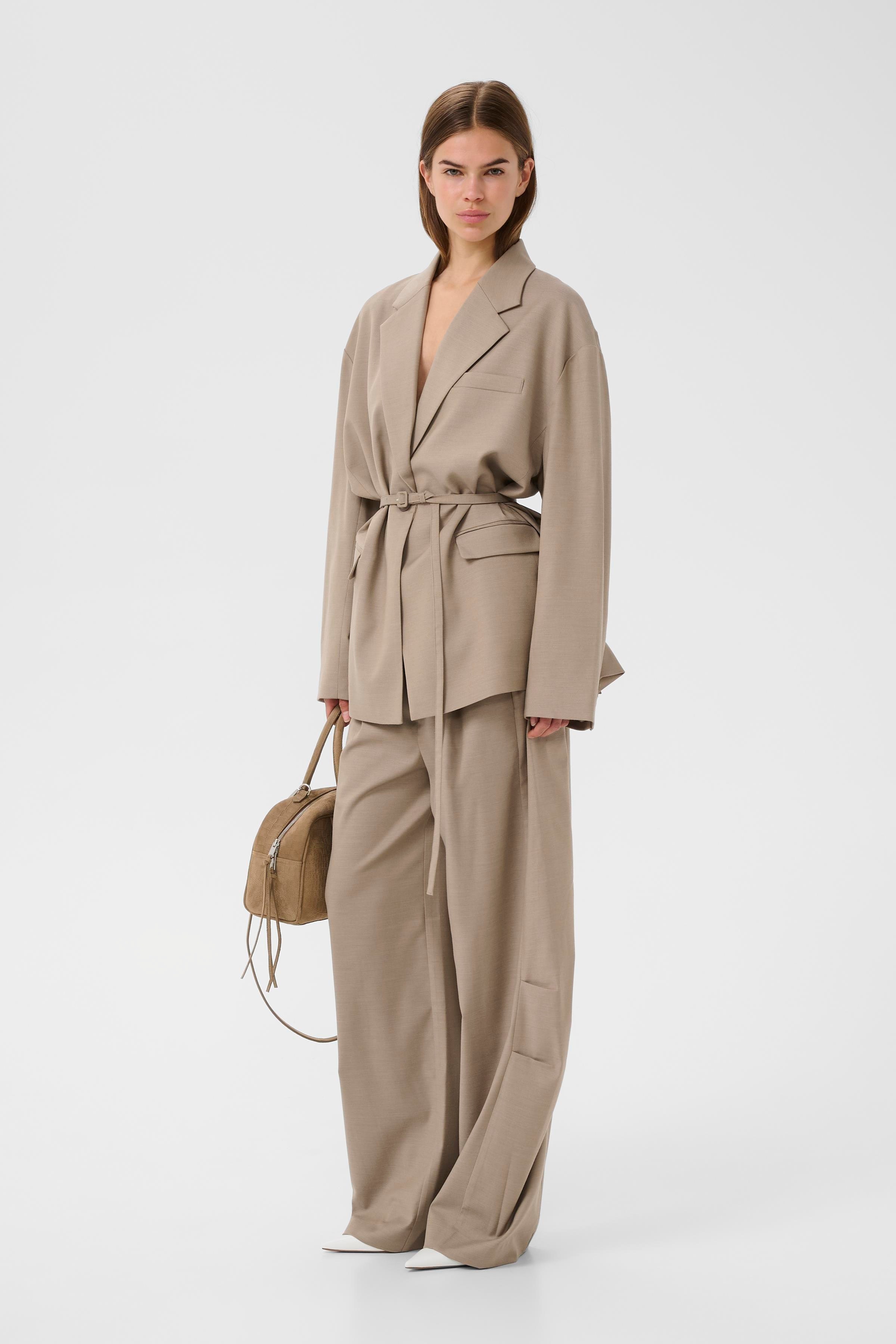 GZnella Blazer LOOKBOOK DETAIL 10911100-109222