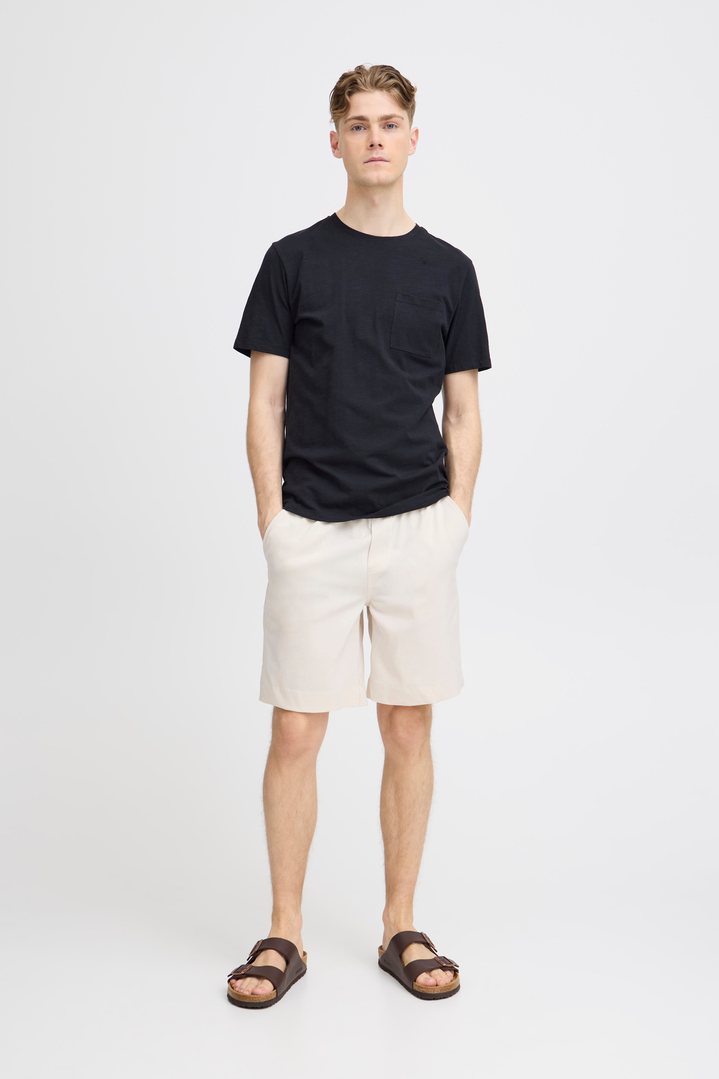 CFSAMOS Shorts LOOKBOOK FRONT 20505119-140002