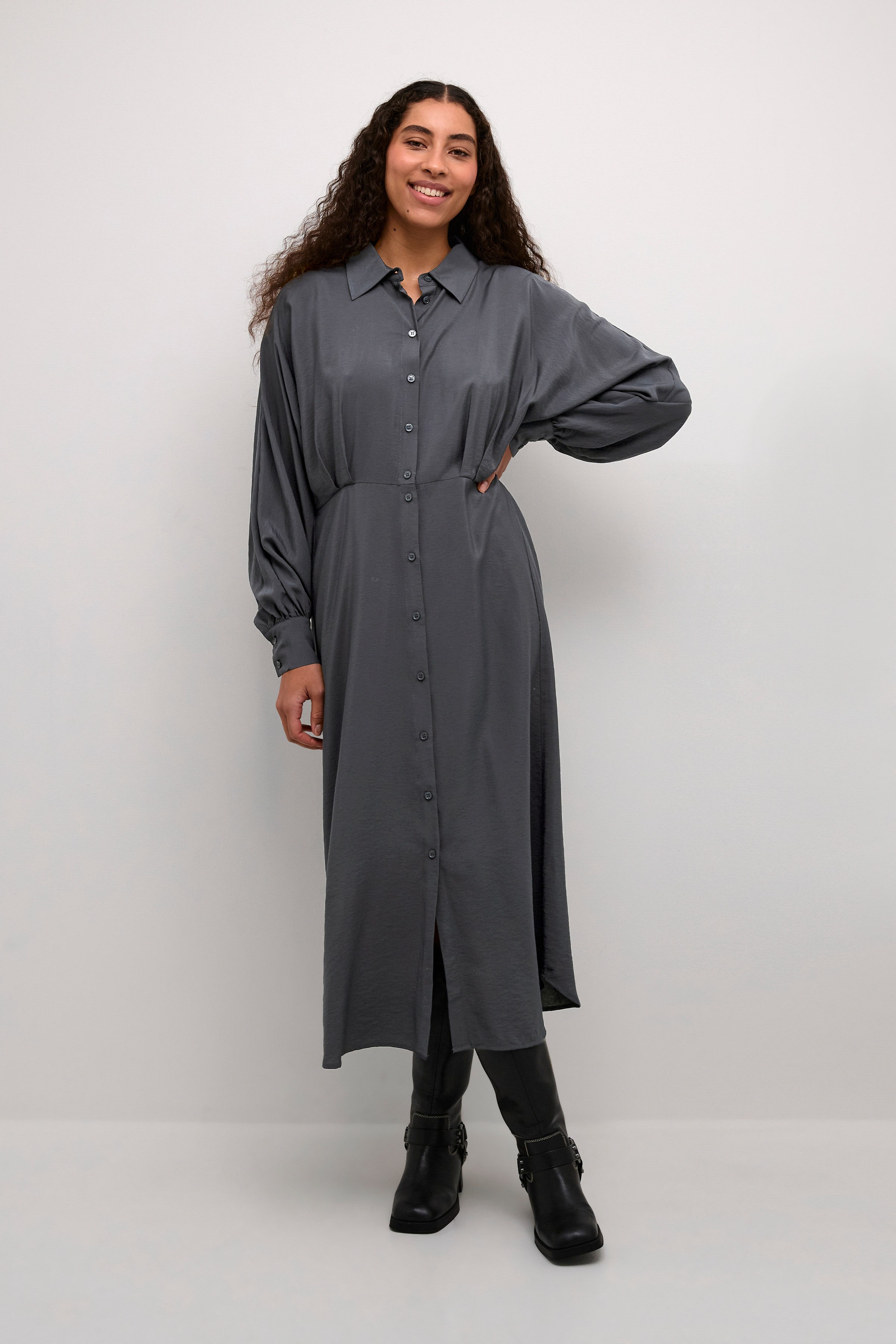 KAjola Kjole LOOKBOOK FRONT 10509085-190205