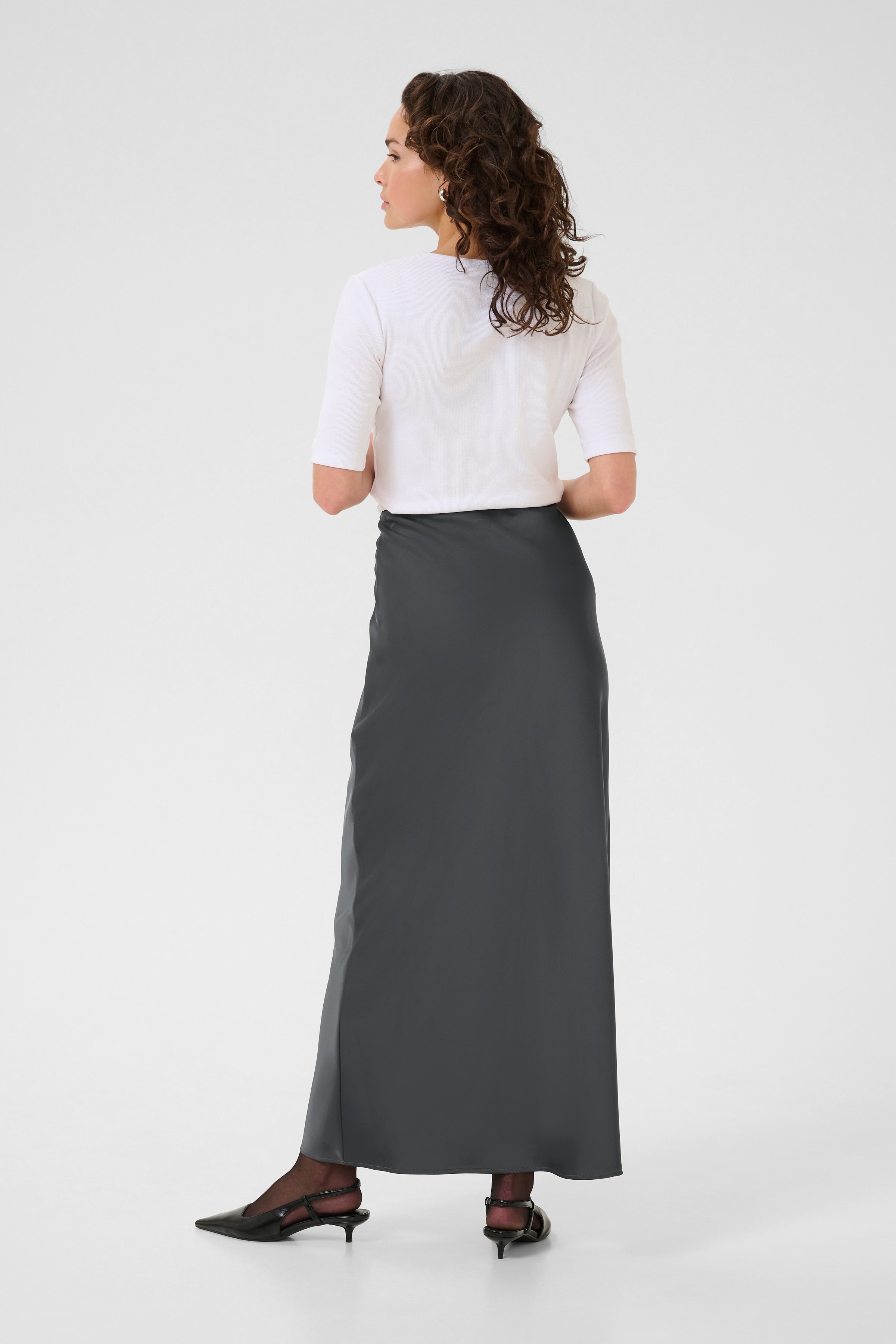 KAhill Rok LOOKBOOK BACK 10510416-190205