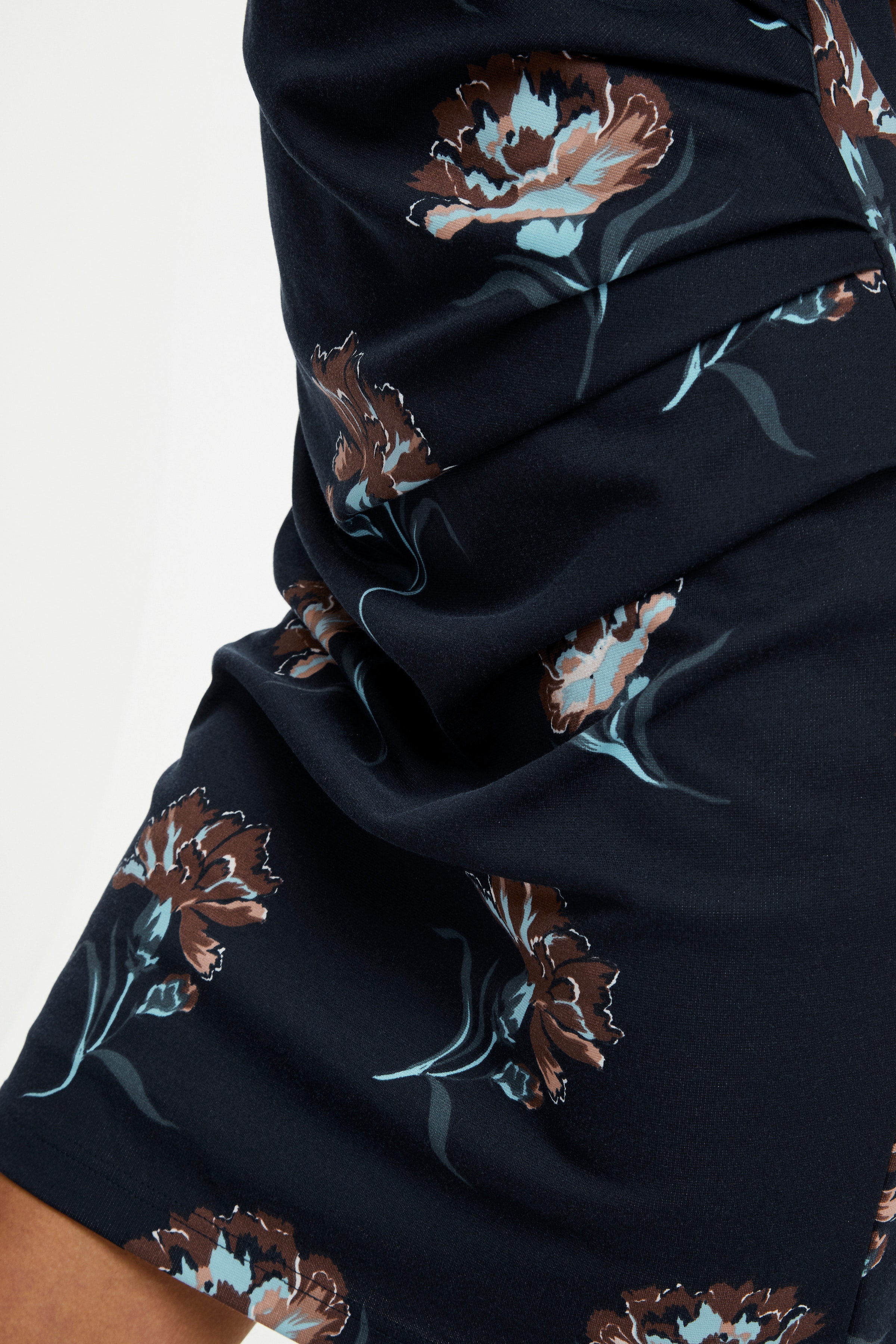 Kleid LOOKBOOK DETAIL 10503945-52737