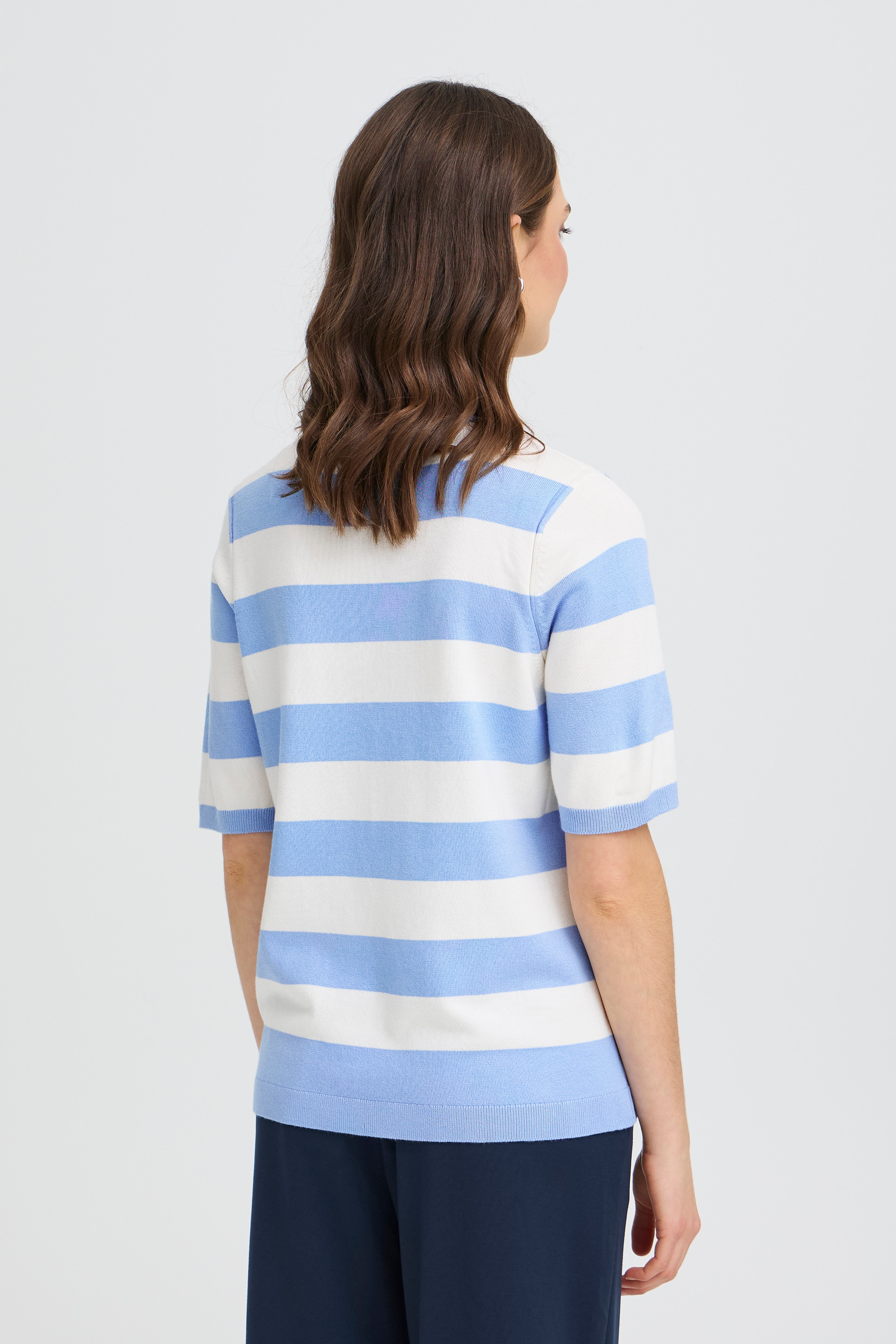 FRCLIA Pullover LOOKBOOK BACK 20617452-900004958