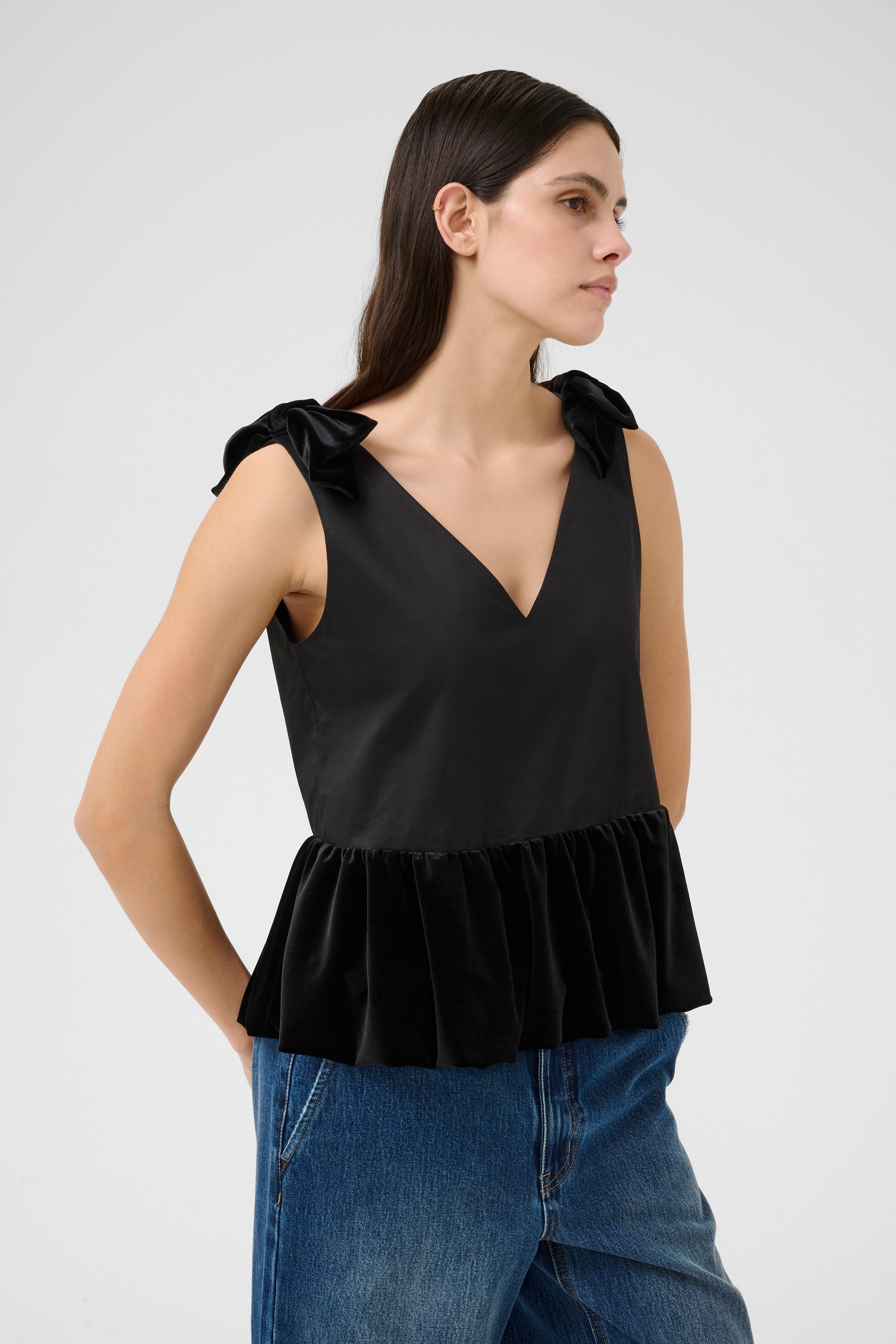 KBClemantine Top LOOKBOOK FRONT 10105699-194008