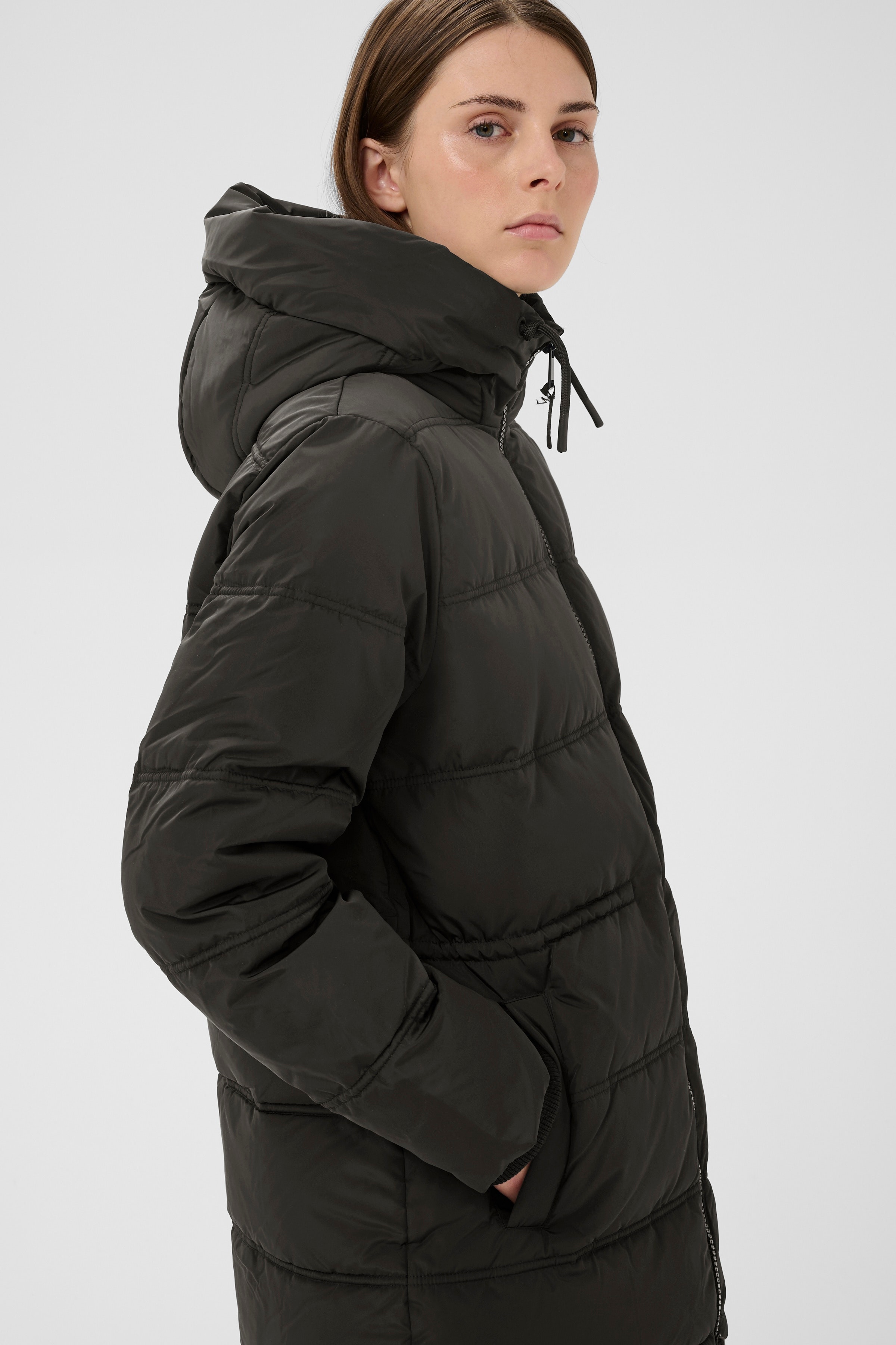 JoleneIW Mantel LOOKBOOK DETAIL 30110148-194008