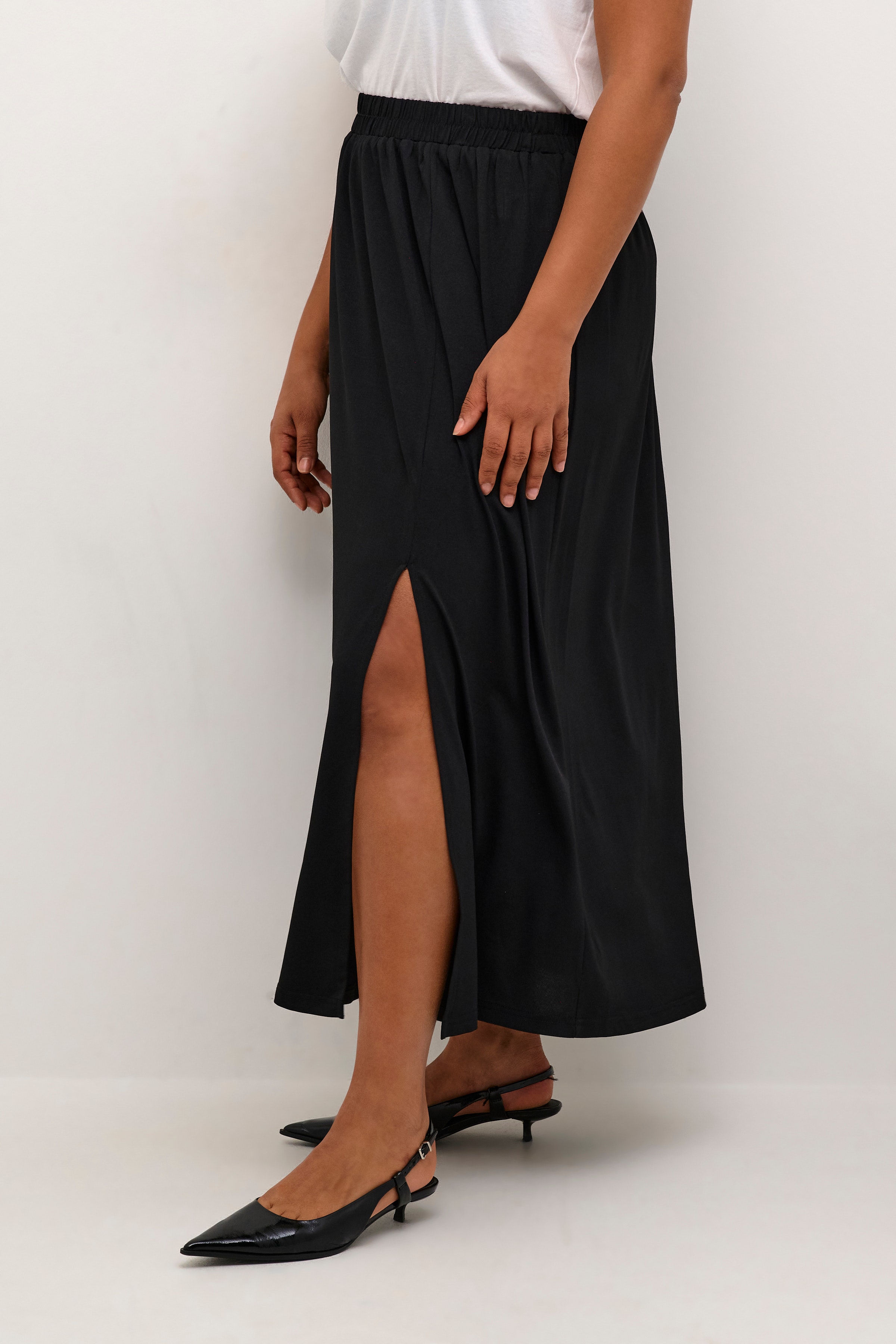 KCmallia Jupe LOOKBOOK FRONT 10582695-100121