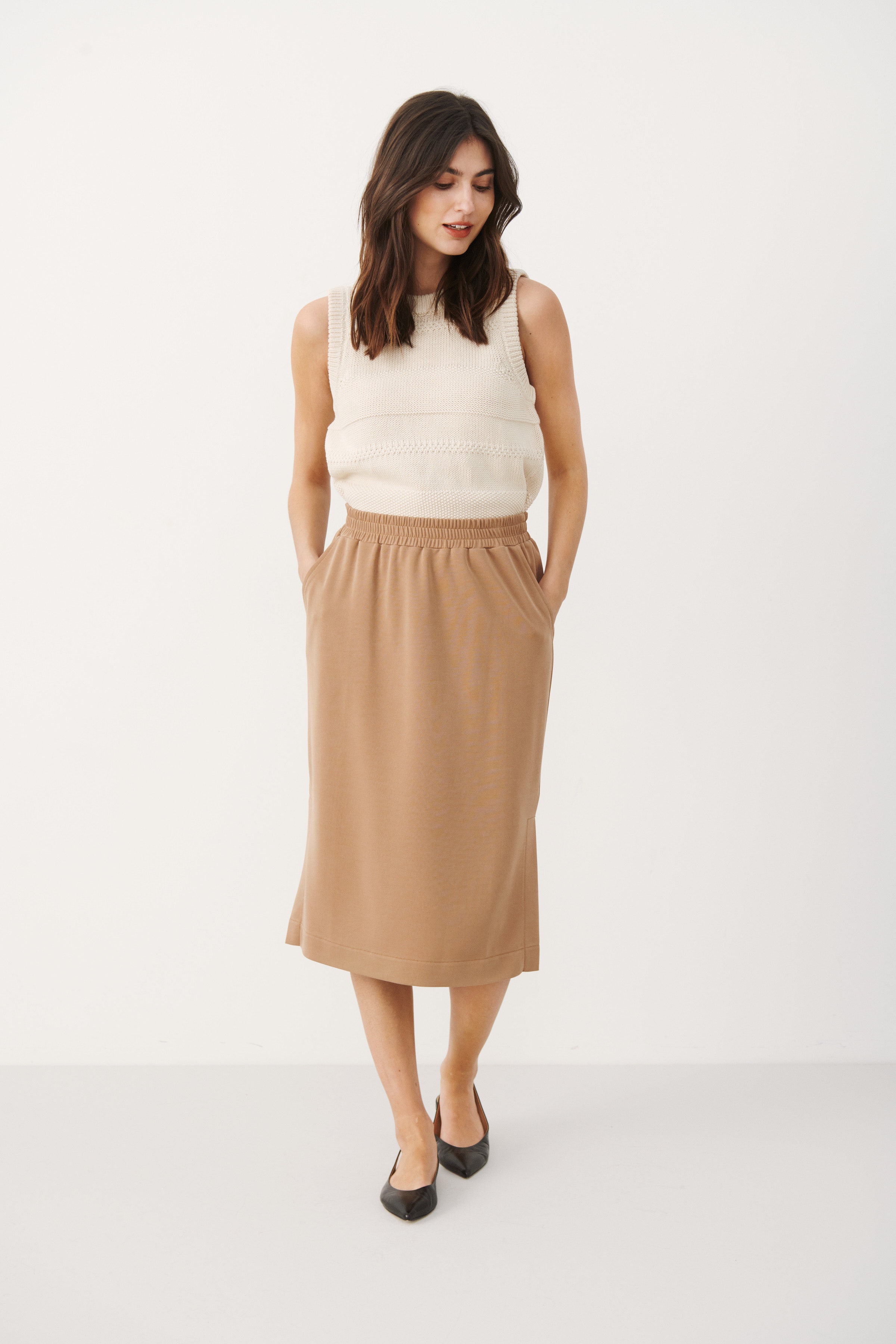 JaslynPW Skirt LOOKBOOK FRONT 30306164-171038