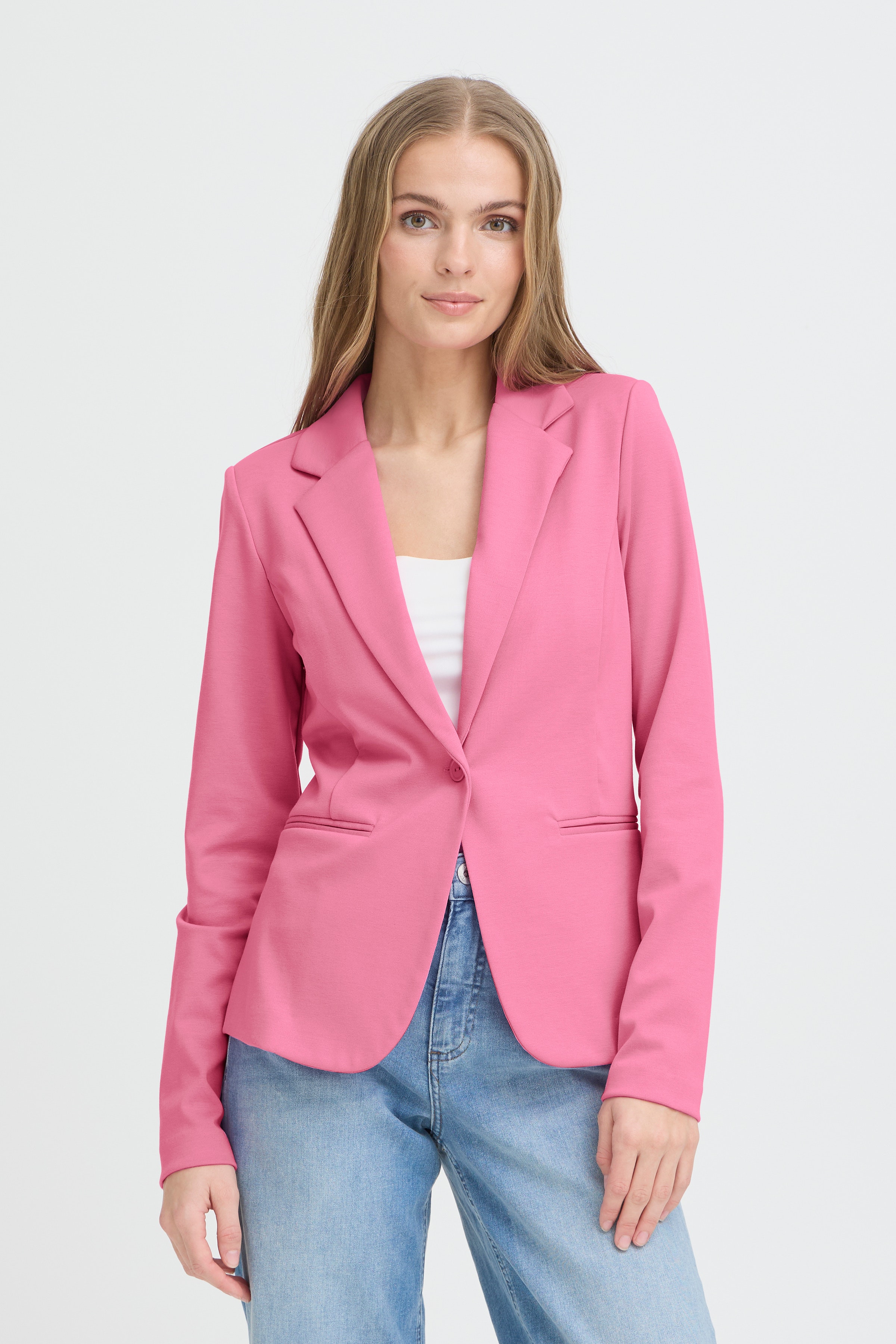 IHKATE Blazer LOOKBOOK FRONT 20101801-172625