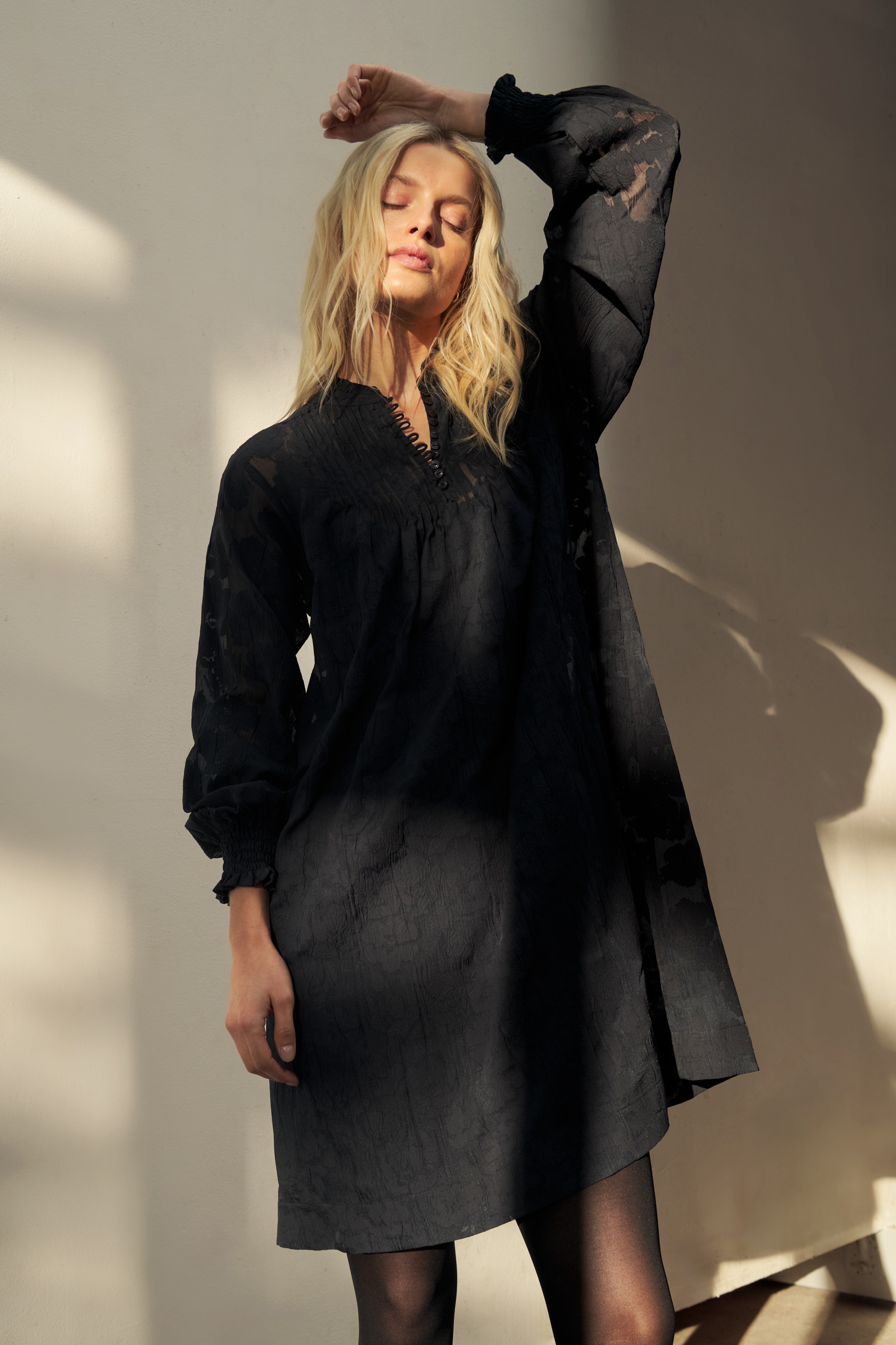 ZayaPW Kleid LOCATION NONE 30310287-304548