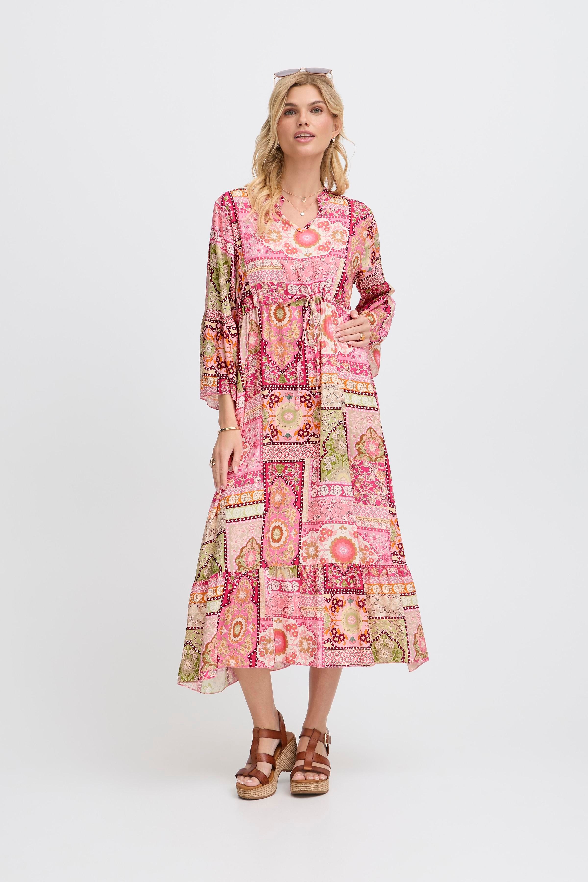 SBGITI Kjole LOOKBOOK FRONT 22101034-182133