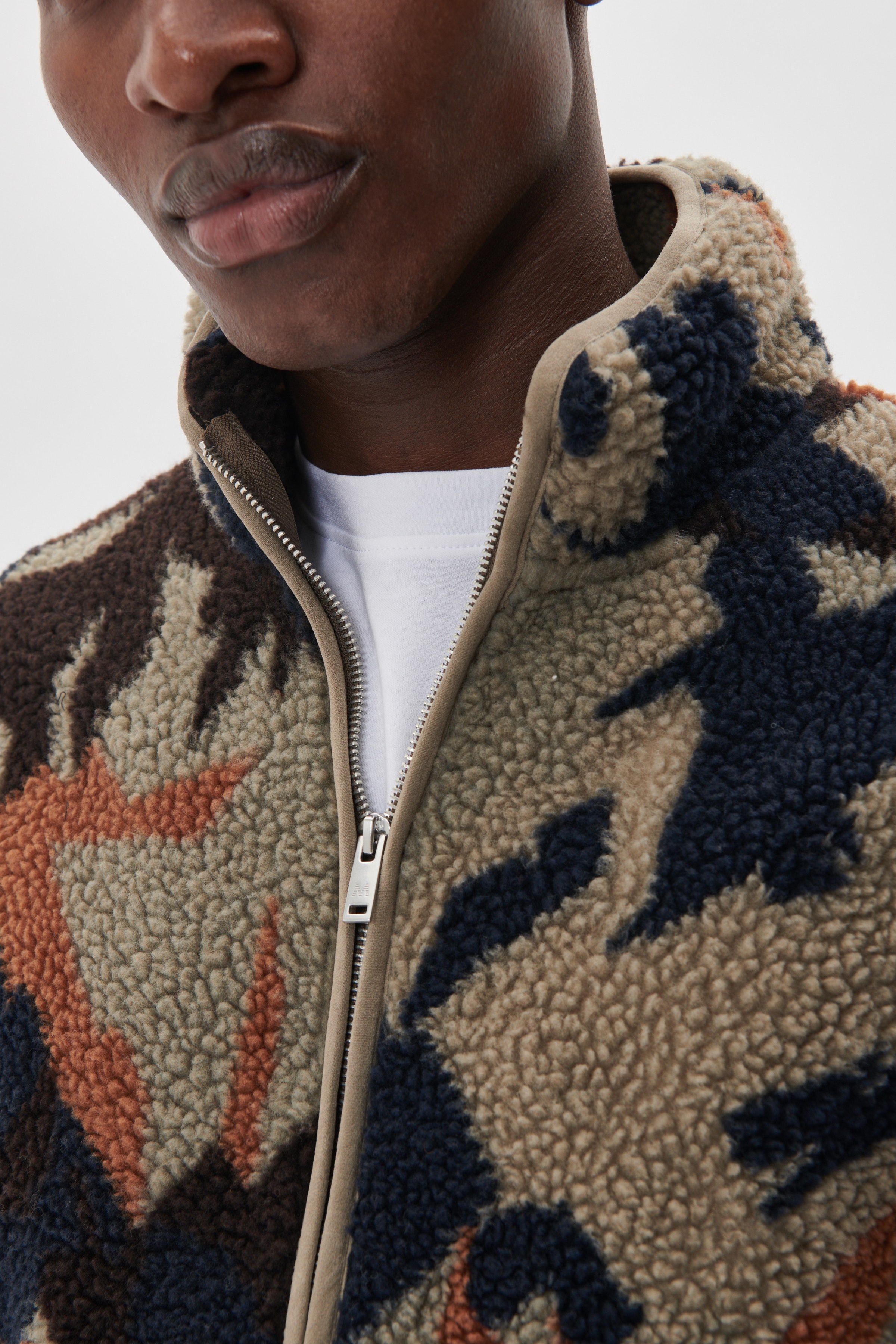 MAlogan Fleece Vest LOOKBOOK DETAIL 30207470-191242