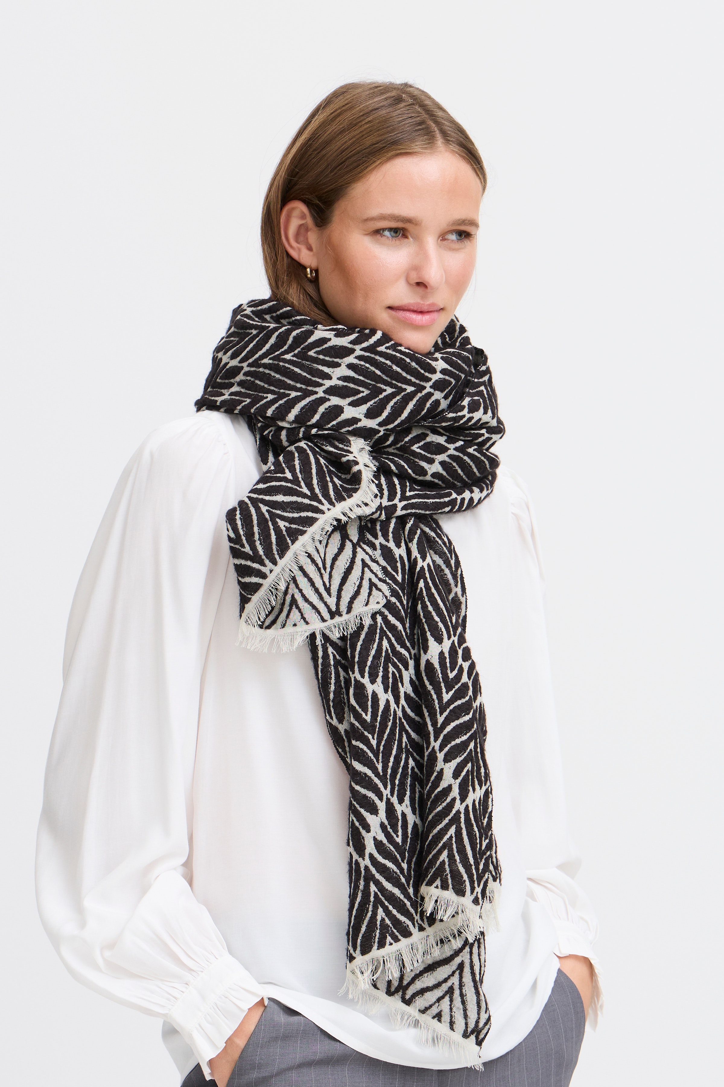 BAVILEAF Skjerf LOOKBOOK DETAIL 20815767-200453