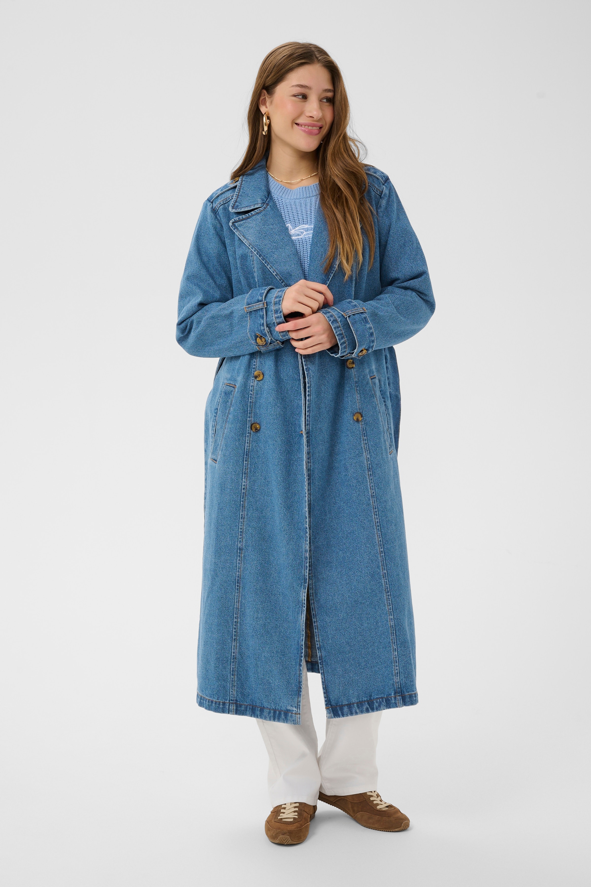 CRMika Denim Trenchcoat LOOKBOOK FRONT 10612369-104047