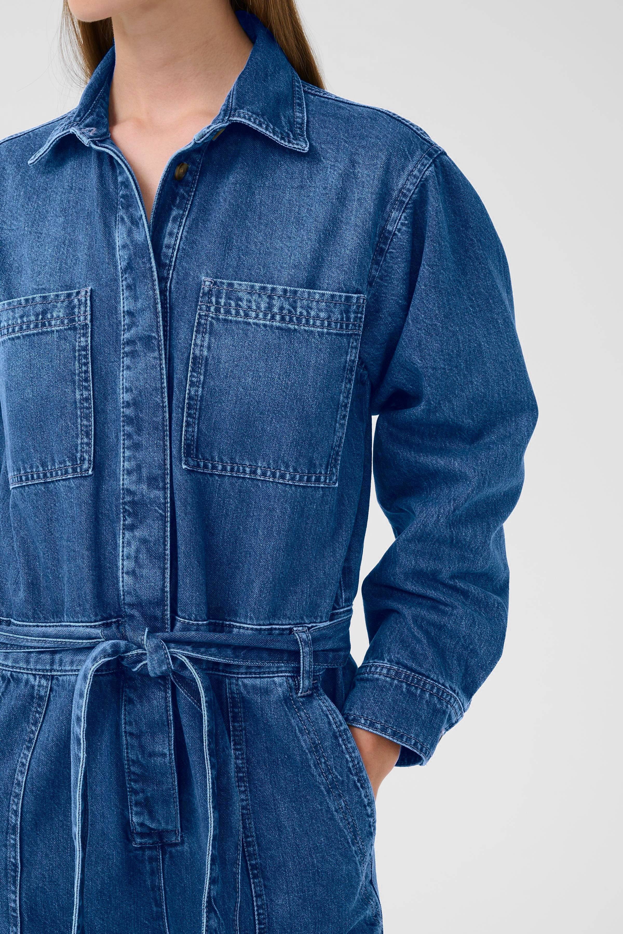 NaavaIW Jumpsuit LOOKBOOK DETAIL 30110843-300325