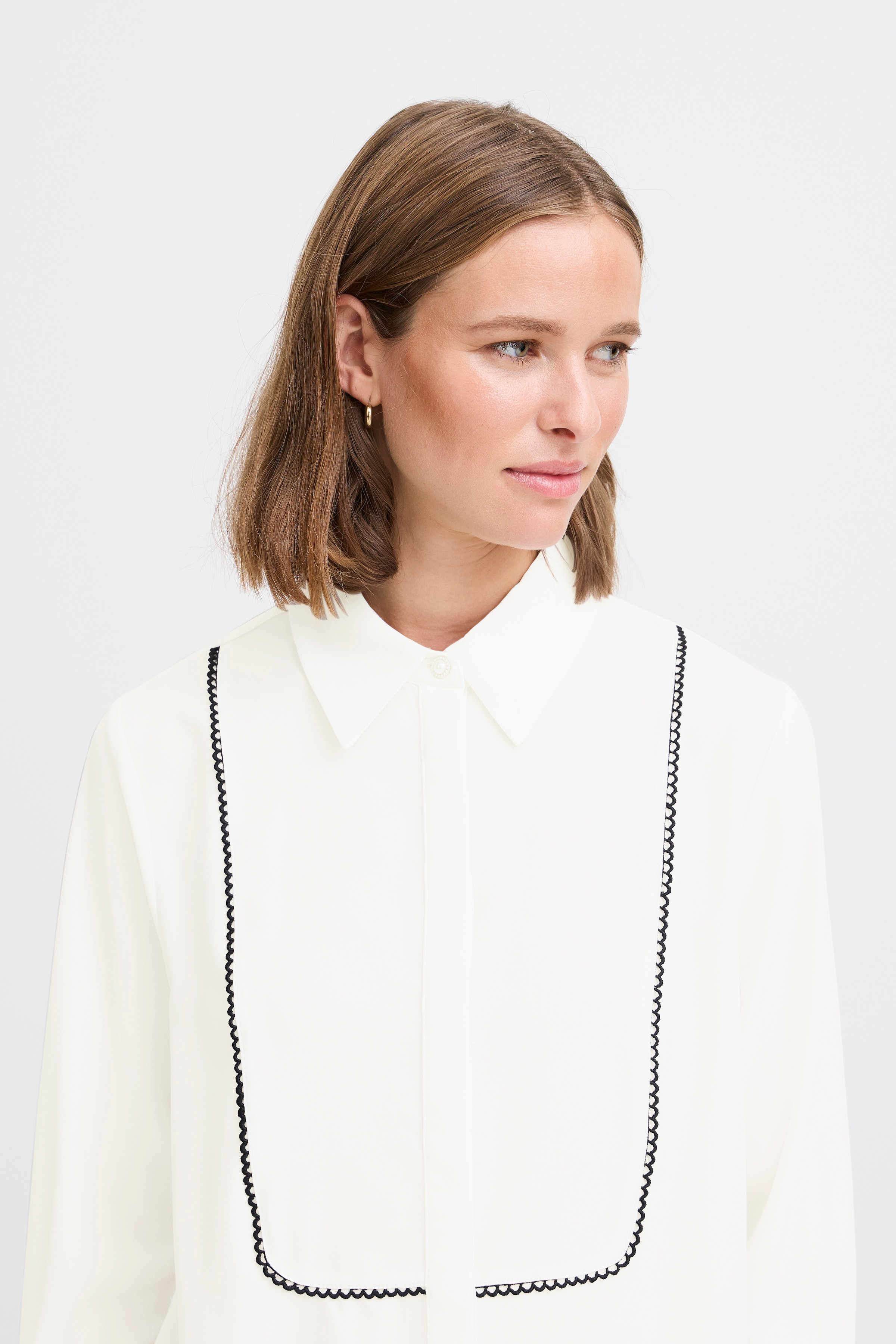 BYIDALINE Bluse LOOKBOOK DETAIL 20817081-110601