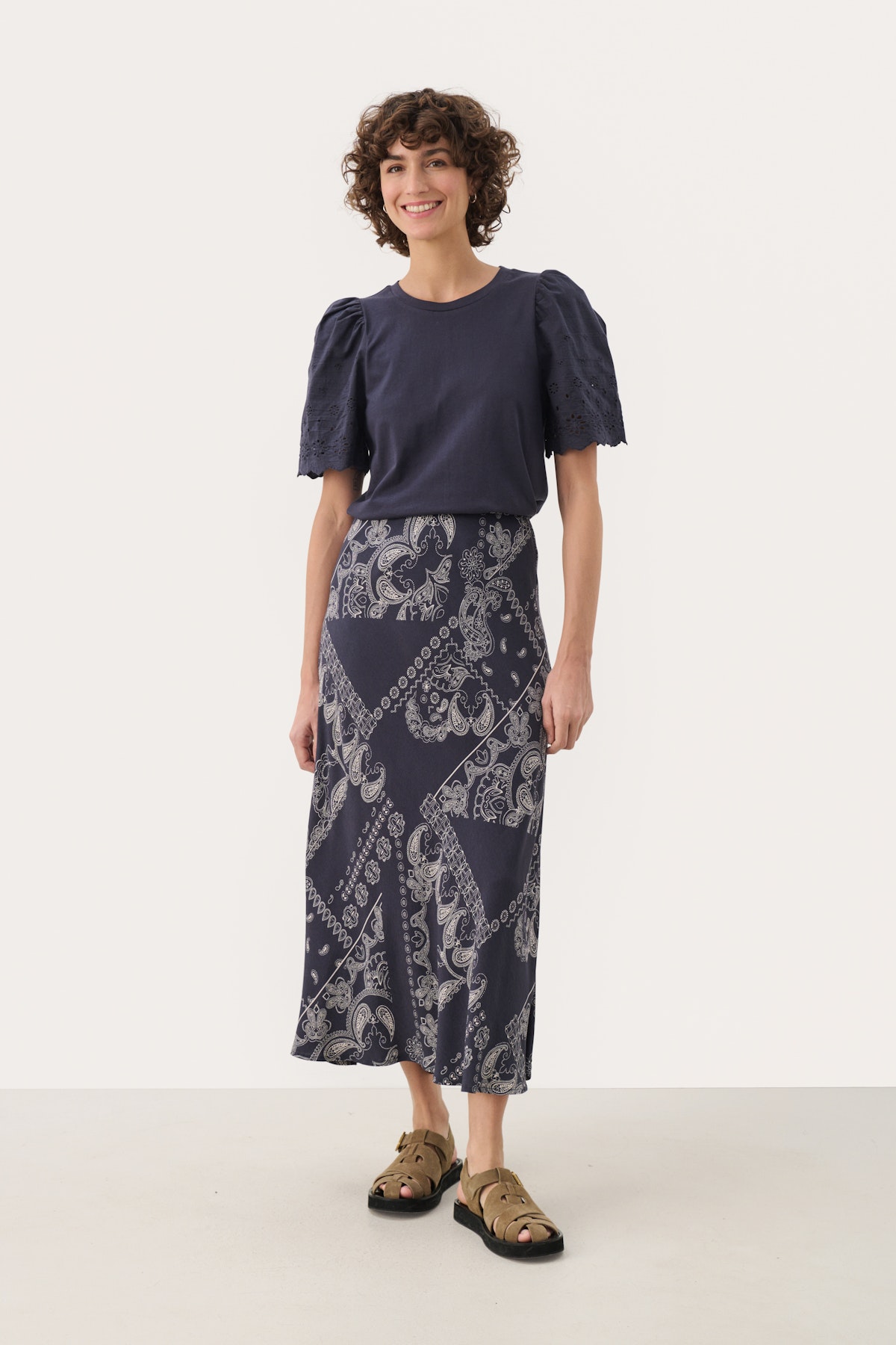 スカート Atelier Edition : 24FW / Padded Long Skirt (2colors) 3915_659feb90-c0a2-4fdb-9f36-