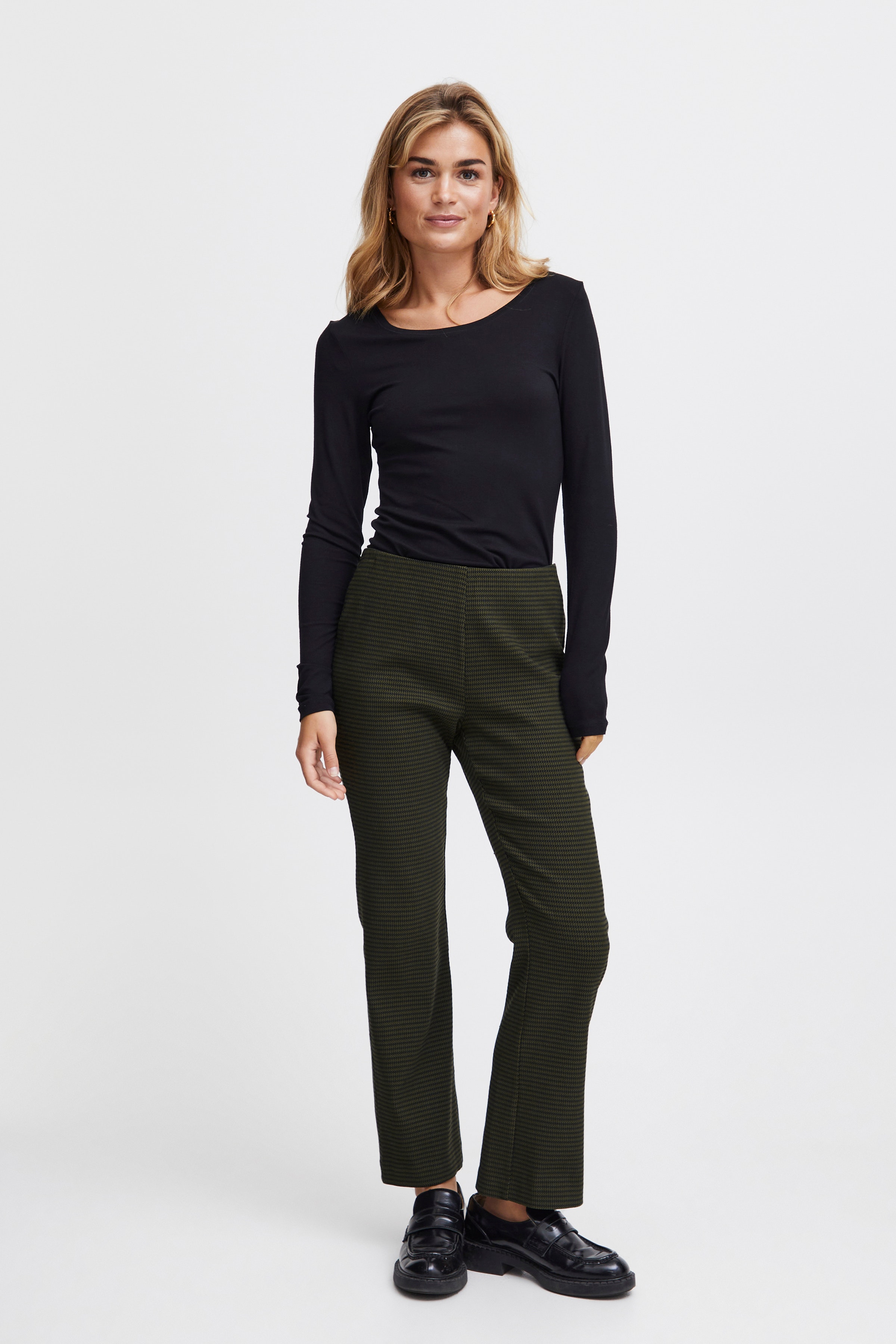 FRMILLA Byxor LOOKBOOK FRONT 20612888-202350