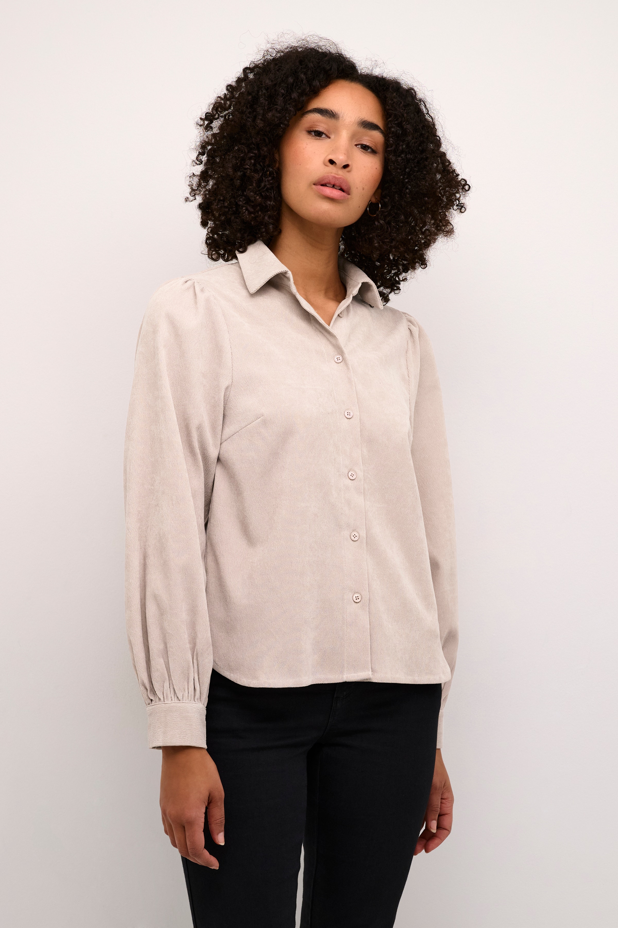 KAhermine Shirt LOOKBOOK FRONT 10509114-106486