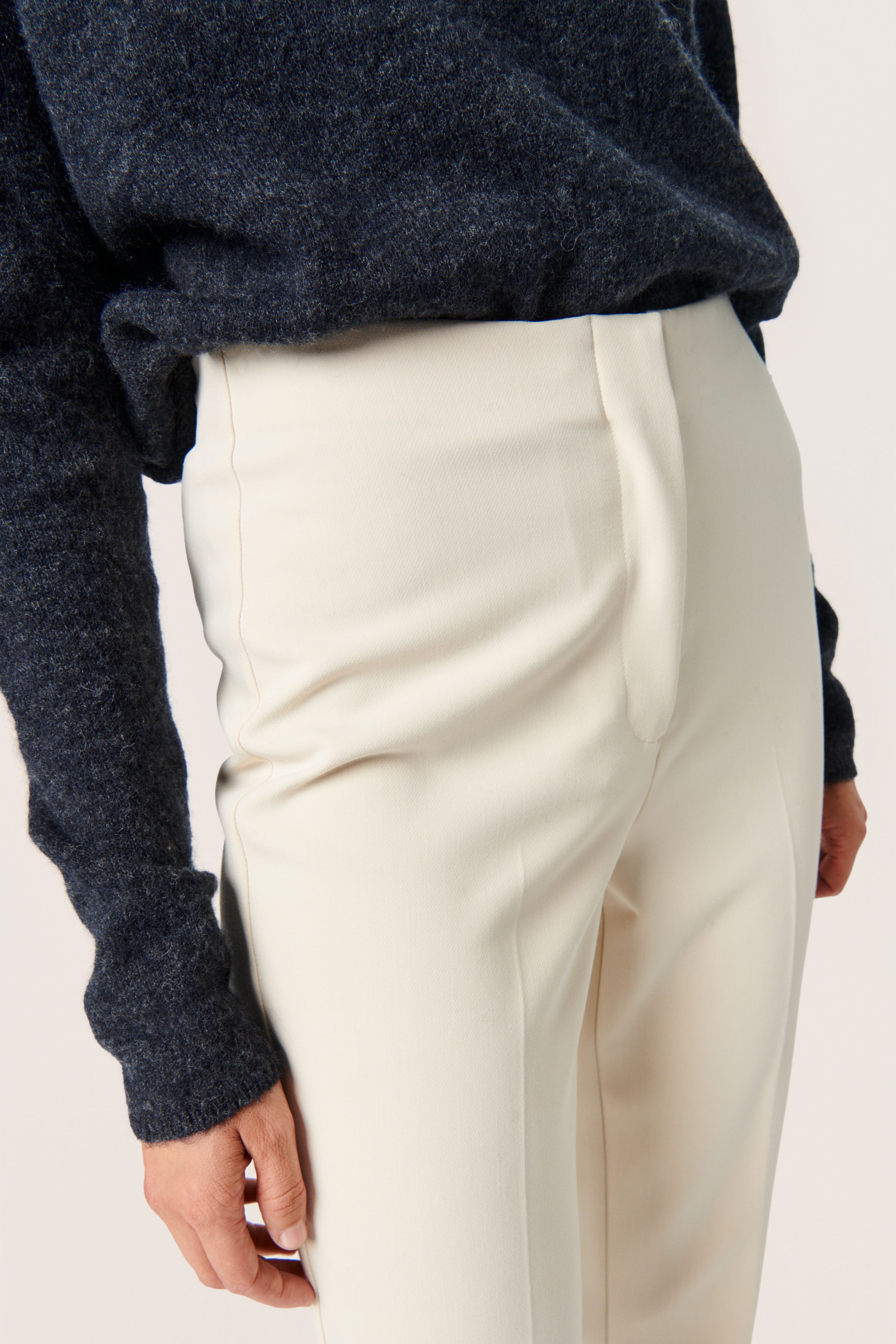 SLCorinne Trousers LOOKBOOK DETAIL 30406379-130907