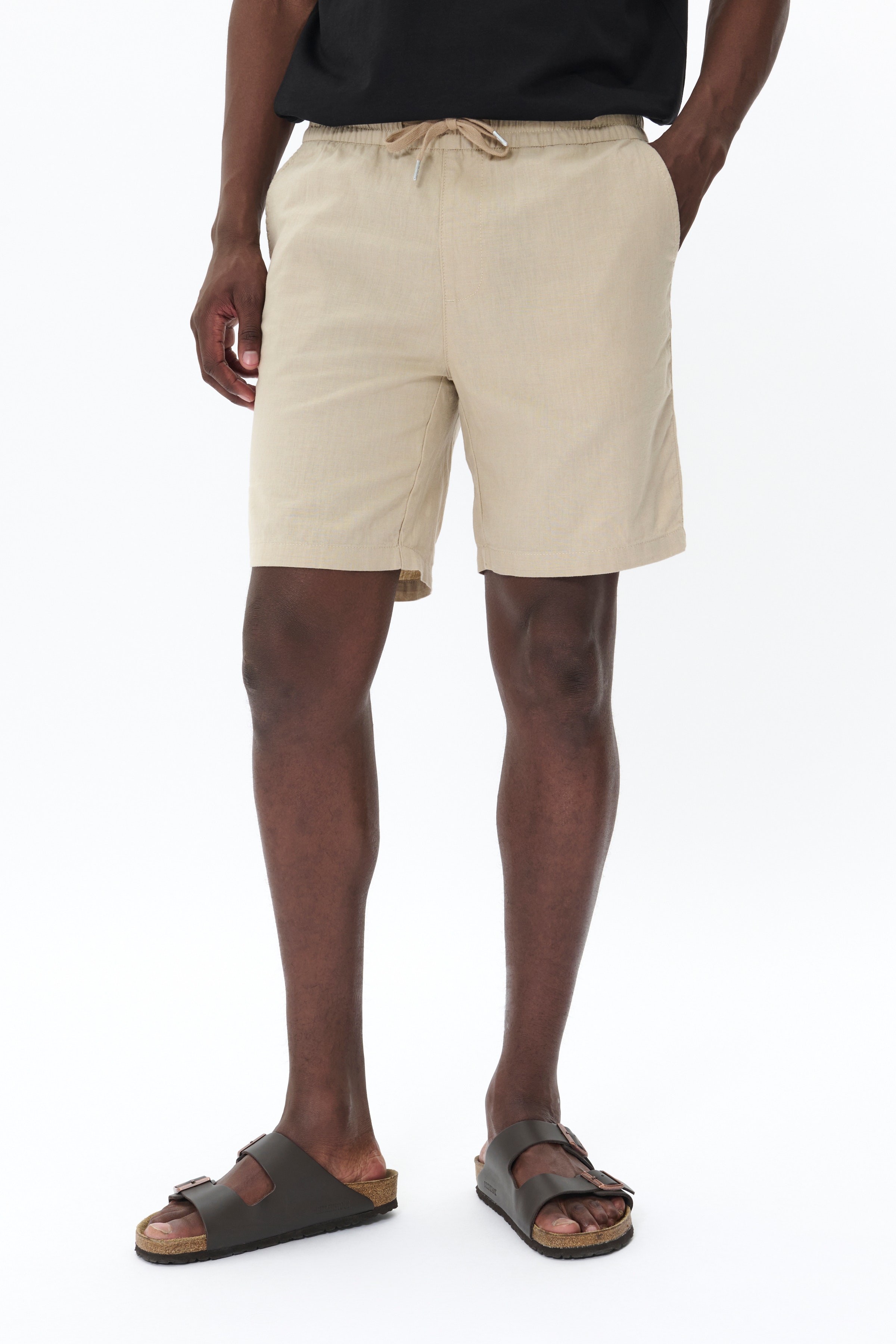 MAbarton linen shorts LOOKBOOK FRONT 30206032-161105