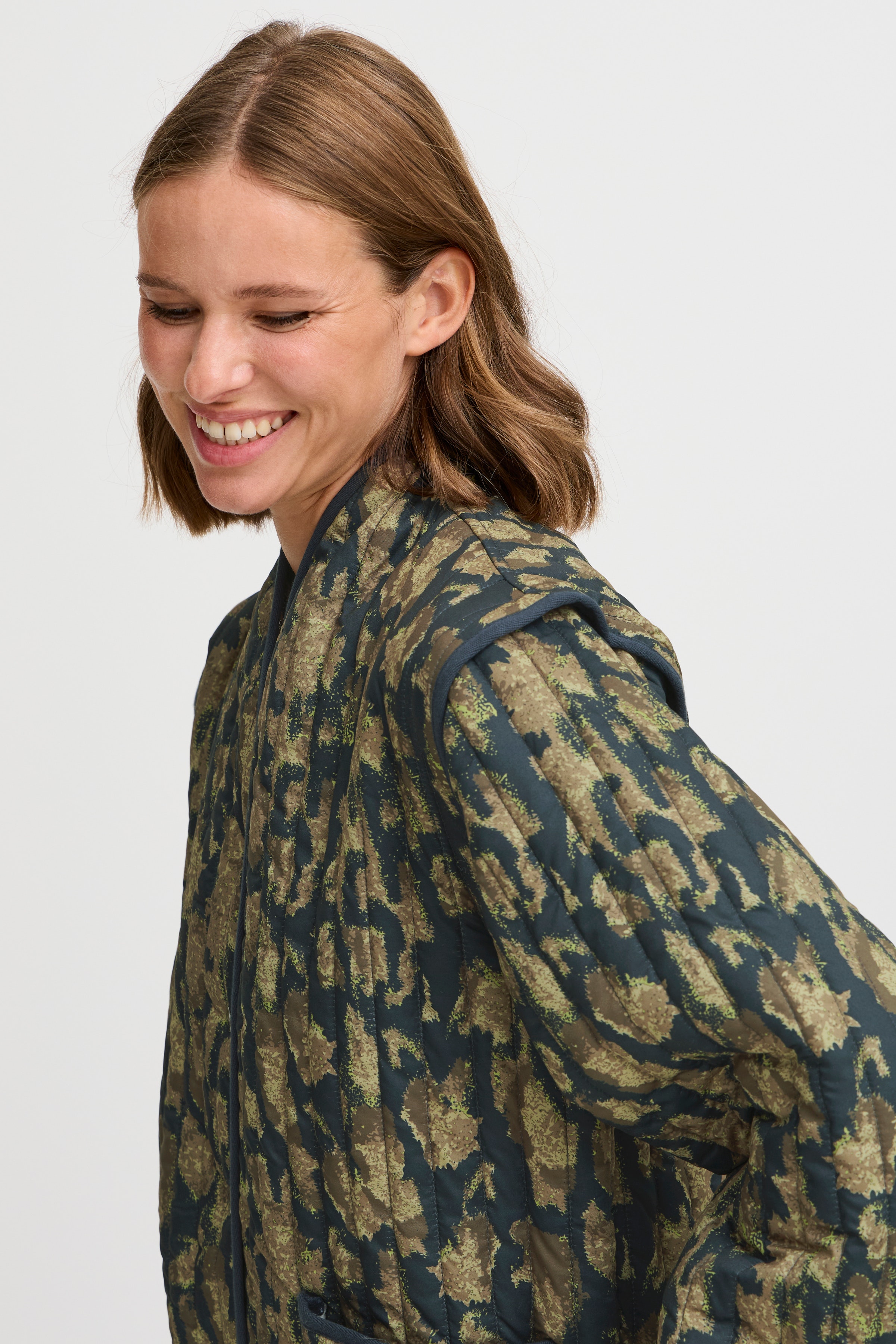 BYDAIMA Yttertøy LOOKBOOK DETAIL 20815491-203690