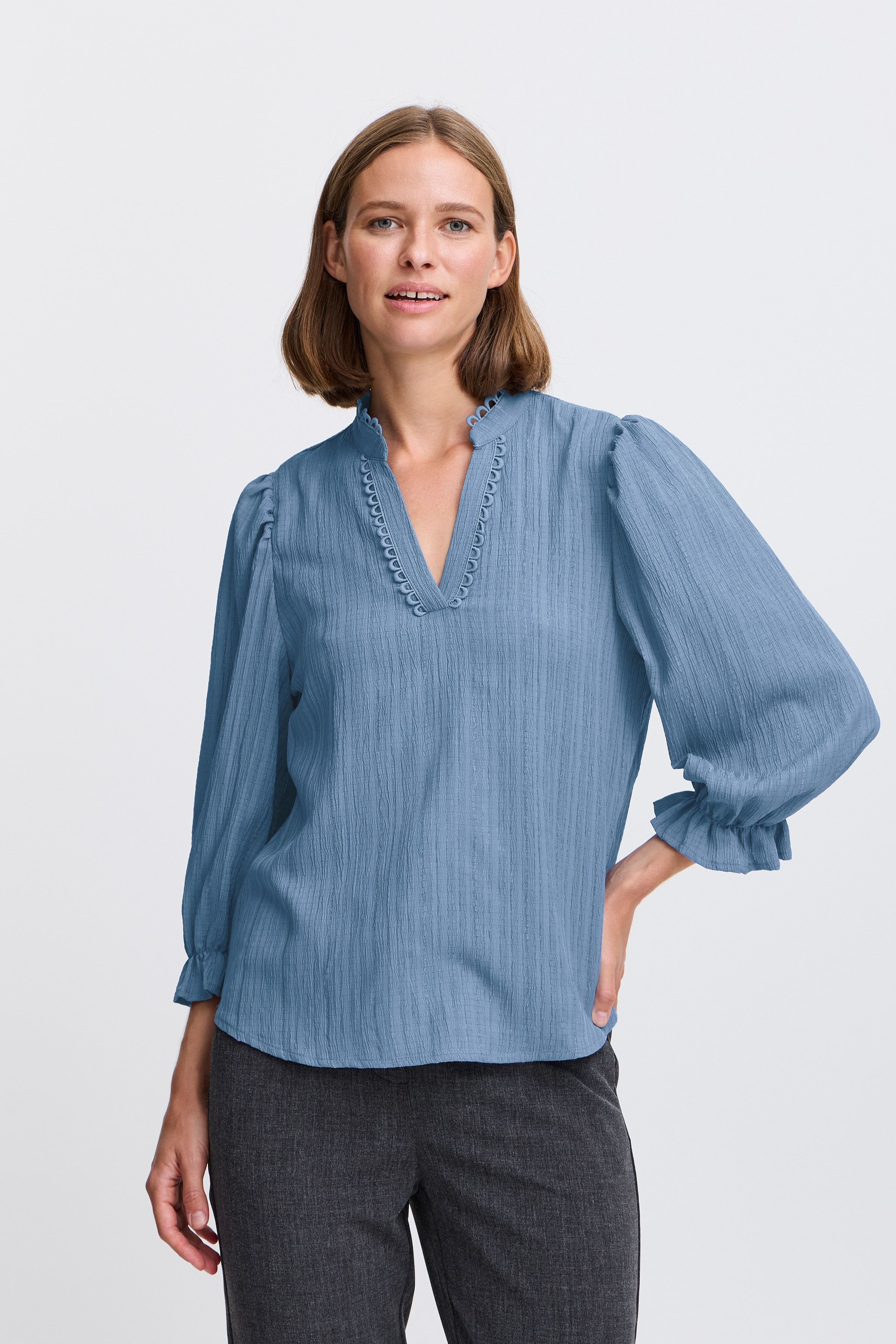 BYJULIANA Bluse LOOKBOOK FRONT 20817088-184027