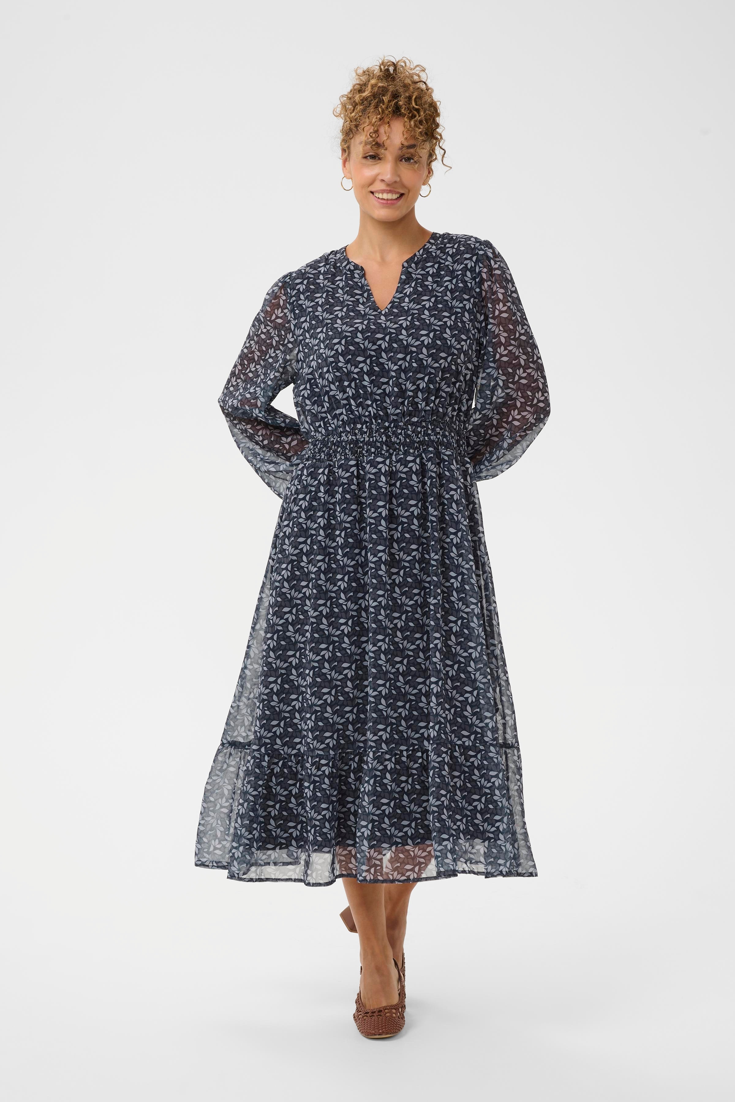 CRYuna Jurk LOOKBOOK FRONT 10615248-109585