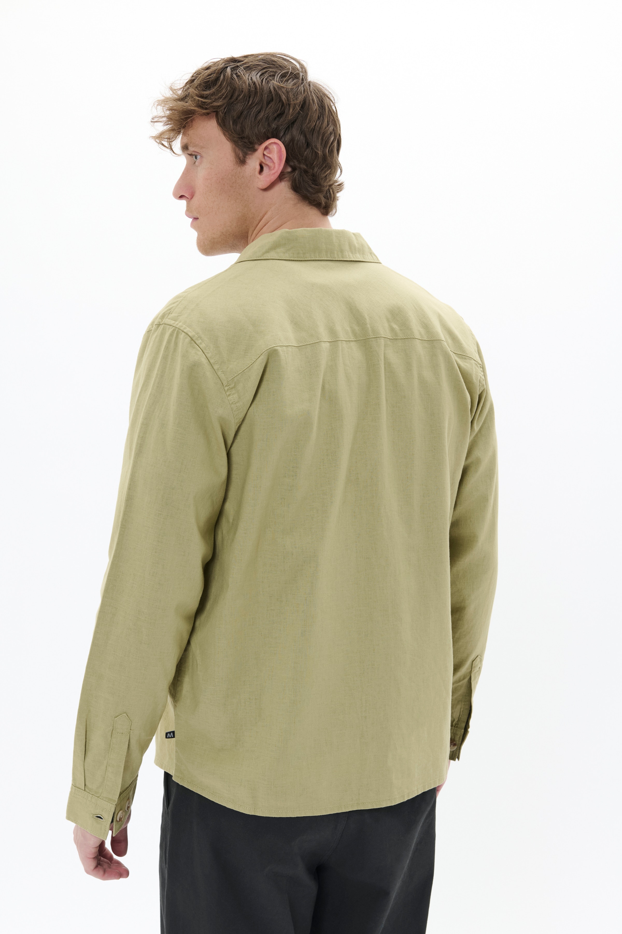 MAbarto linen shirt LOOKBOOK BACK 30207435-161118