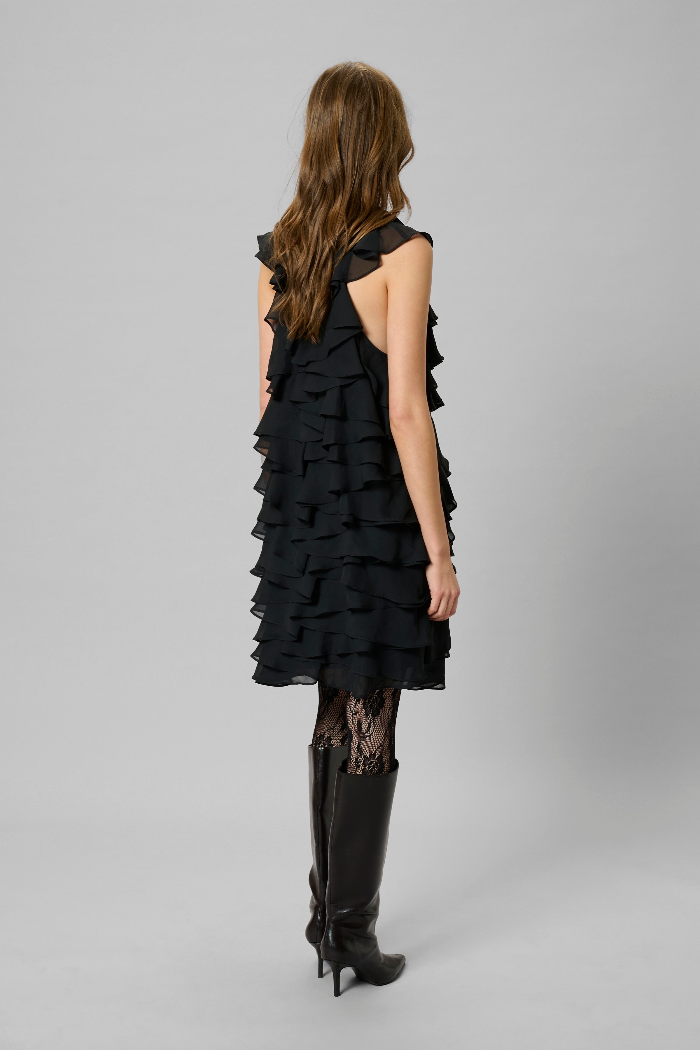 MWEiko Kleid LOOKBOOK BACK 10705402-100031