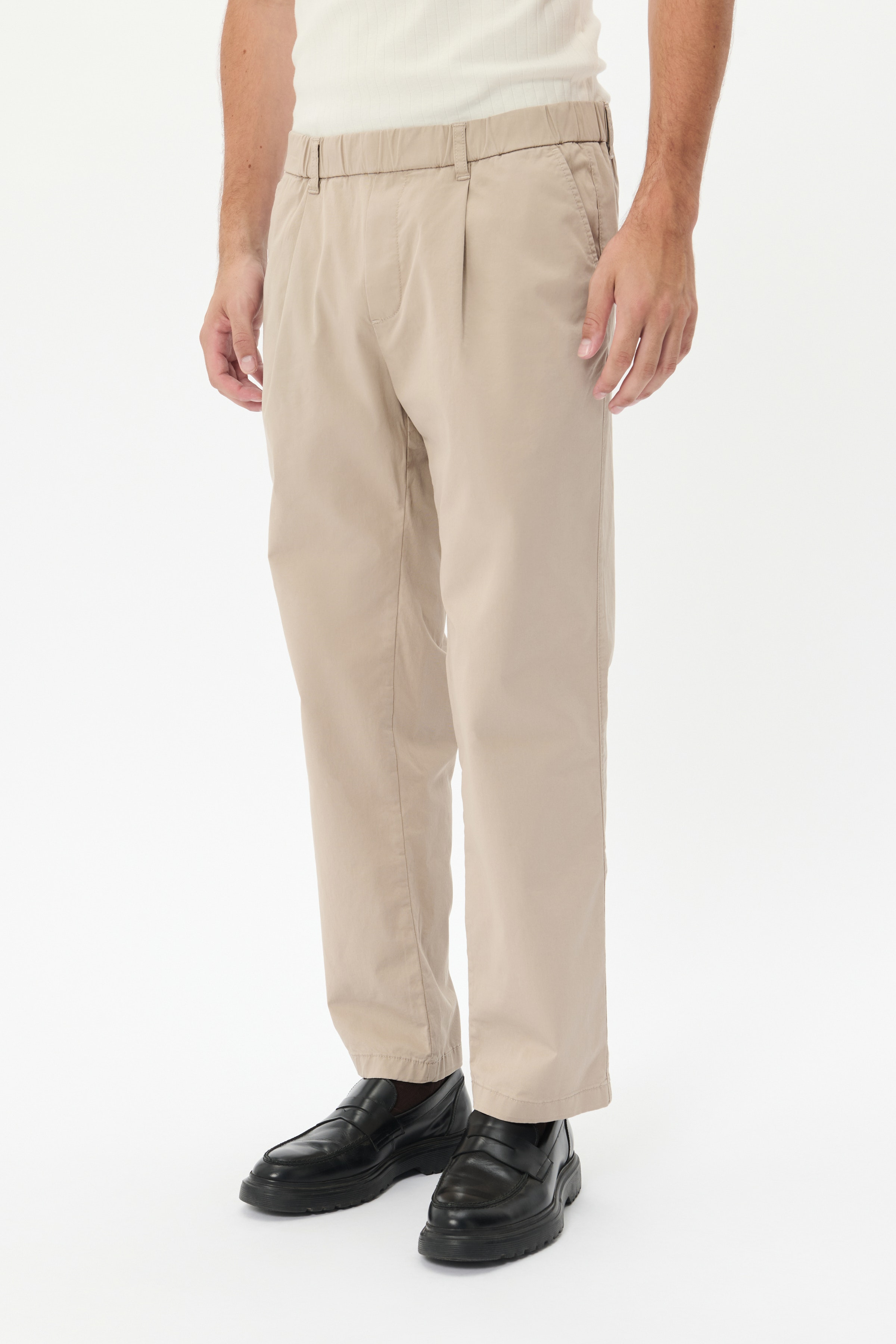 MAjay Broek LOOKBOOK FRONT 30207866-161105