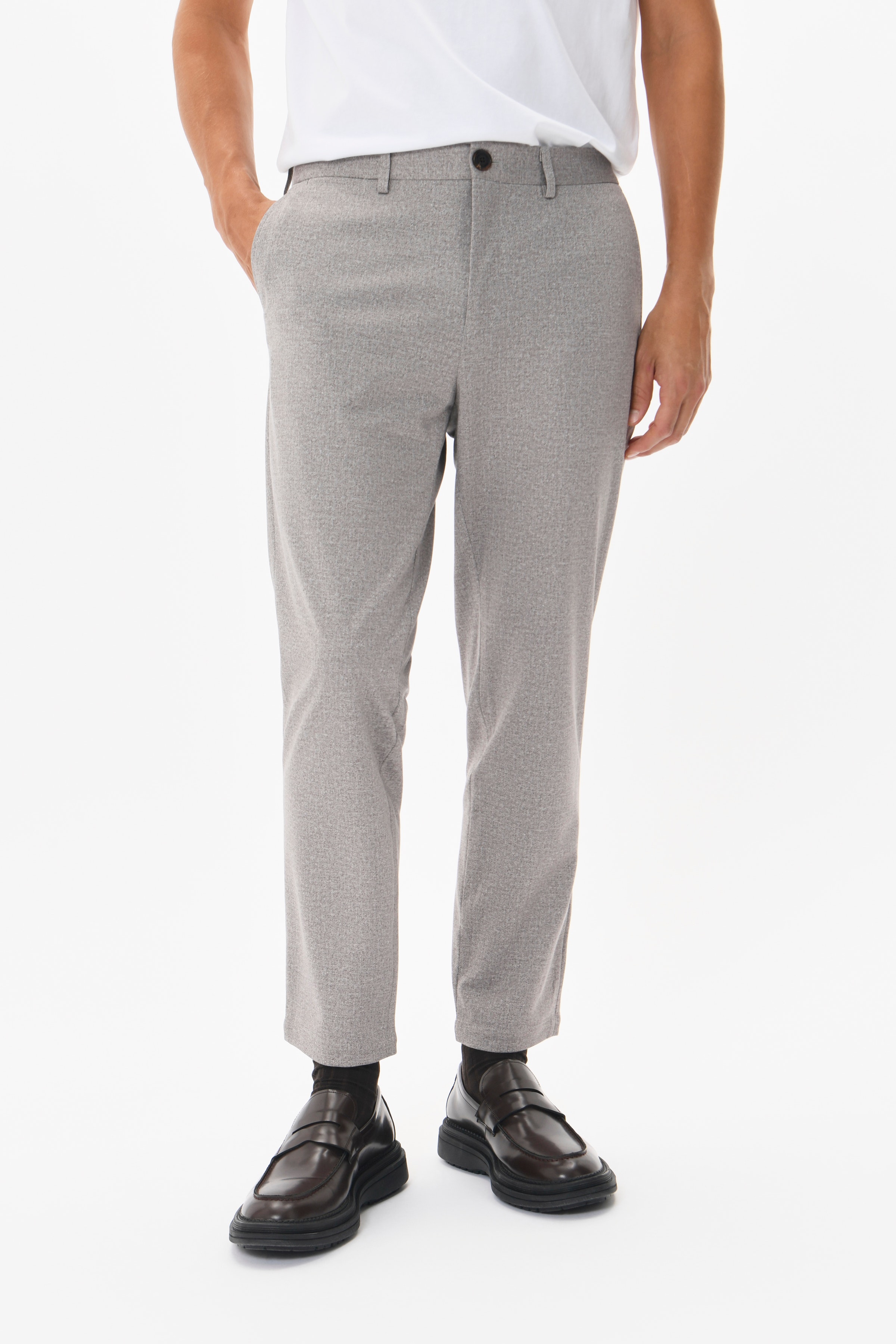 MAliam Broek LOOKBOOK FRONT 30207209-1811121