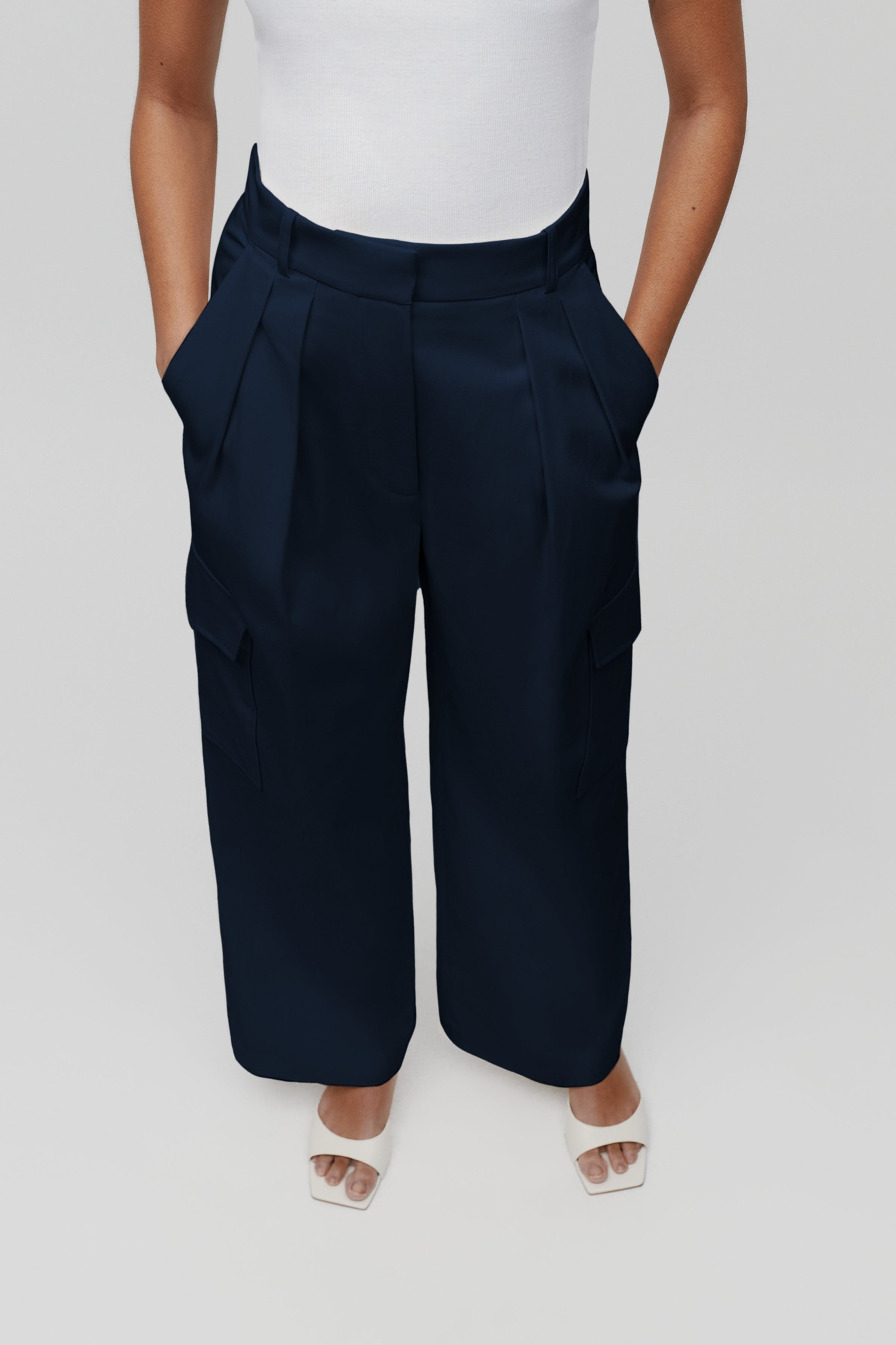 PRESTIGE Bukser LOOKBOOK FRONT 30600518-BL900