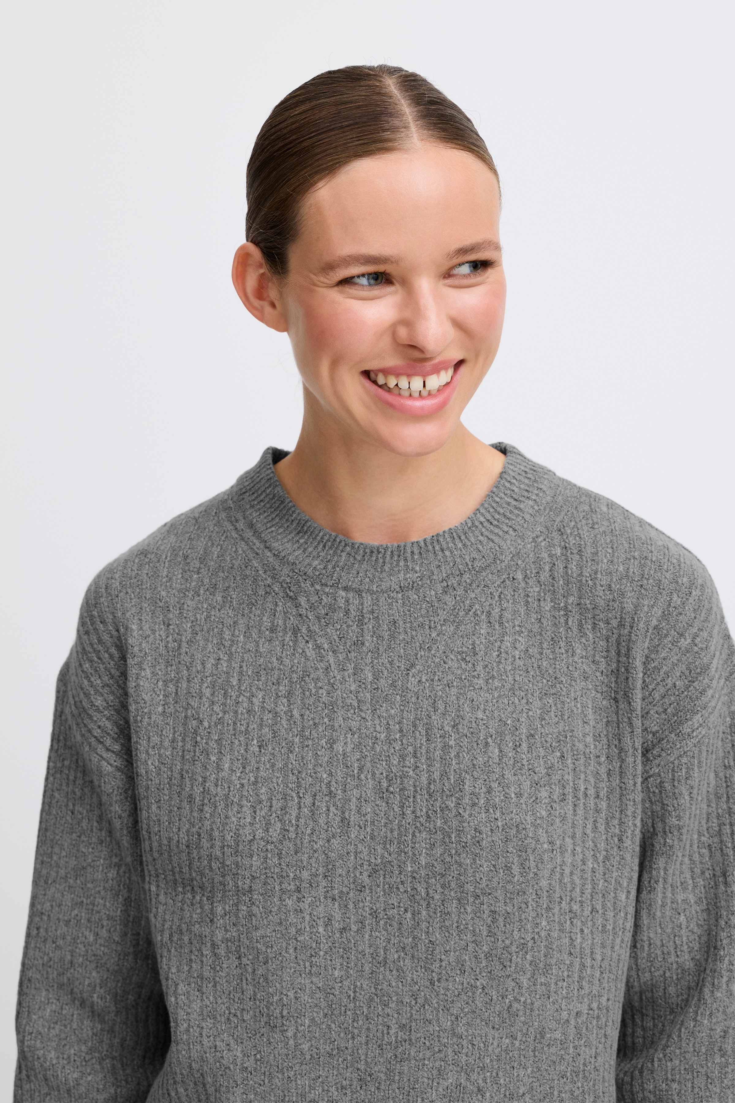 BYONEMA Pullover LOOKBOOK DETAIL 20813898-200455
