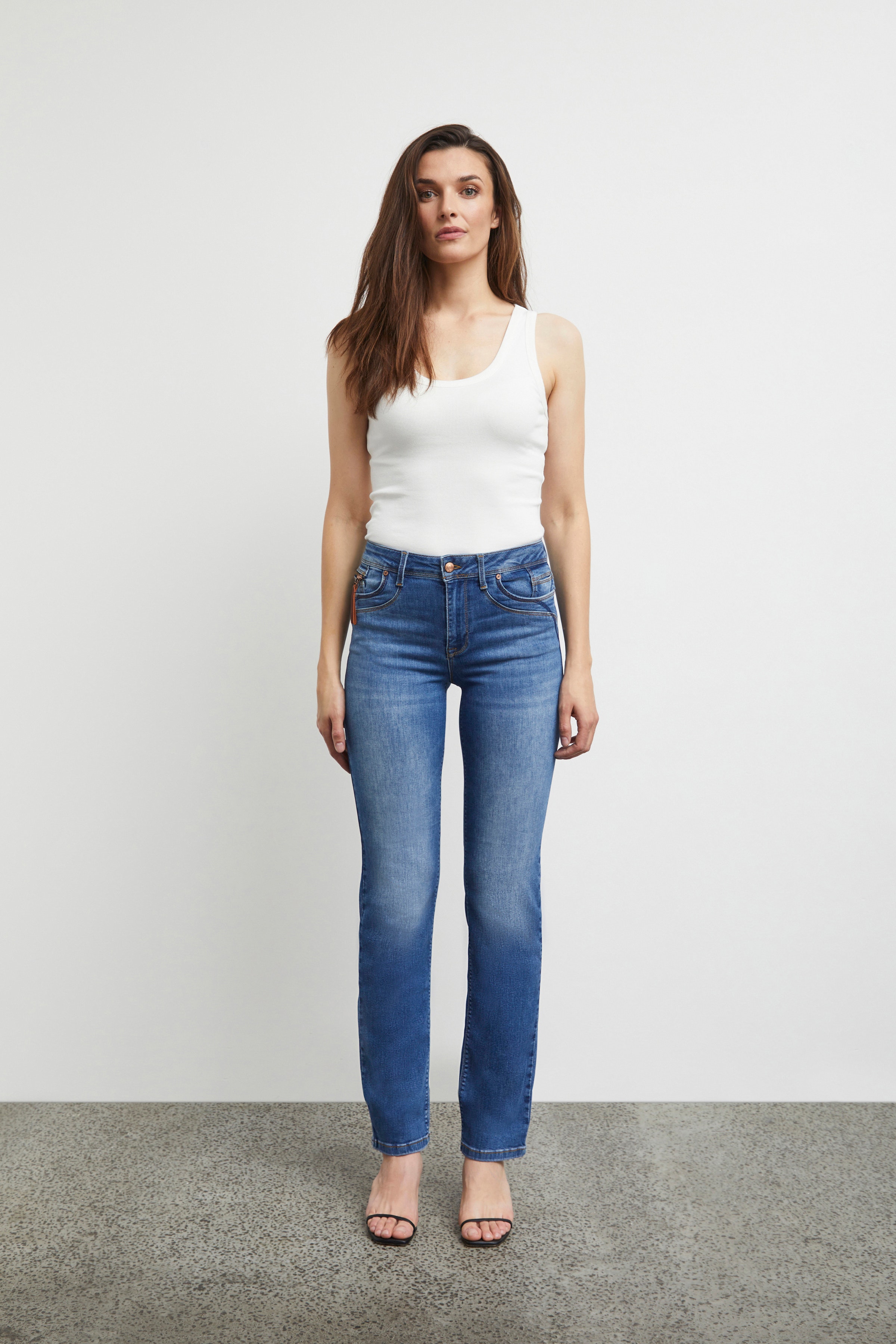 PZKAROLINA HW Jeans Straight Leg LOCATION NONE 50205580-200005