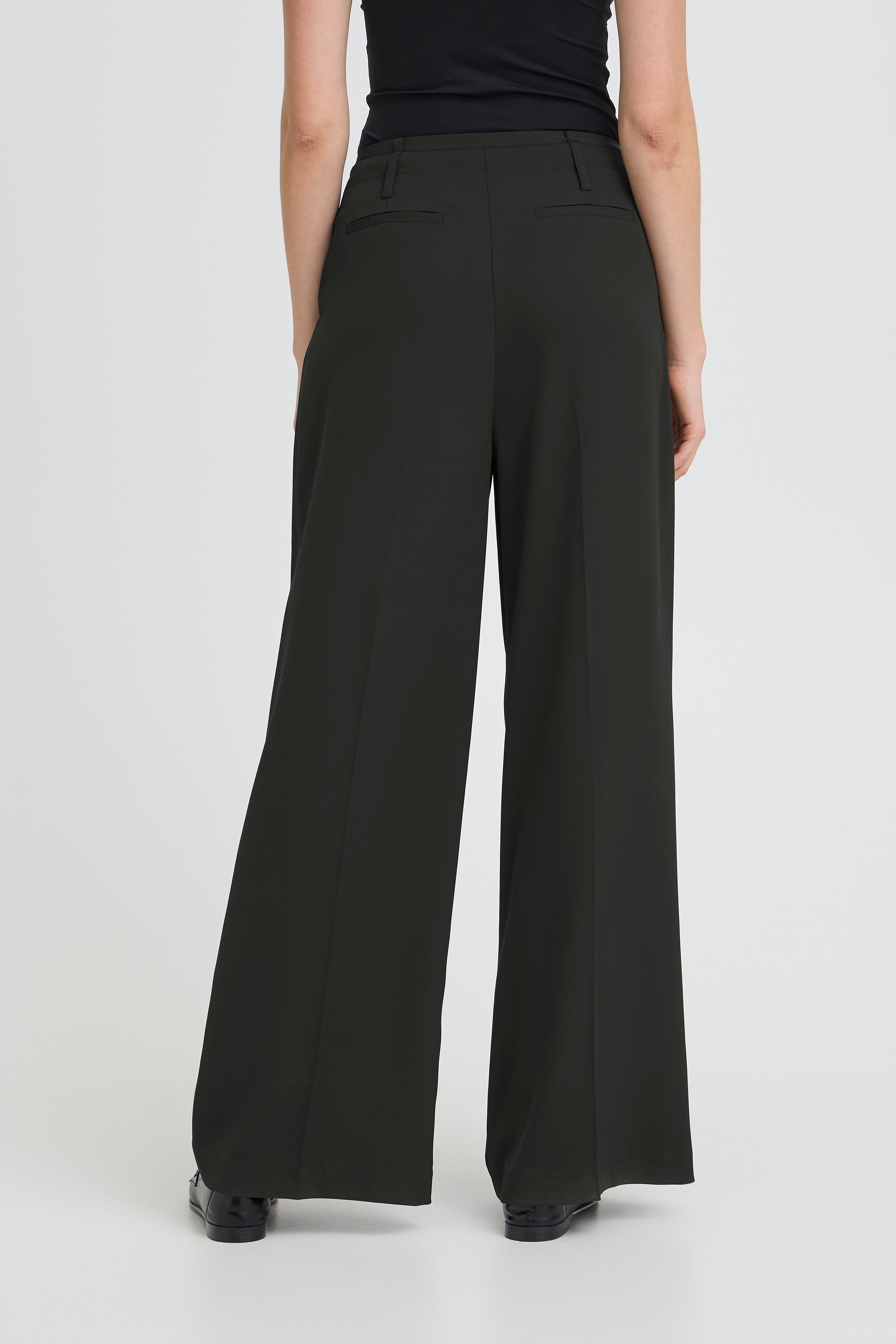 IHEZARTO Hose LOOKBOOK BACK 20125071-194008