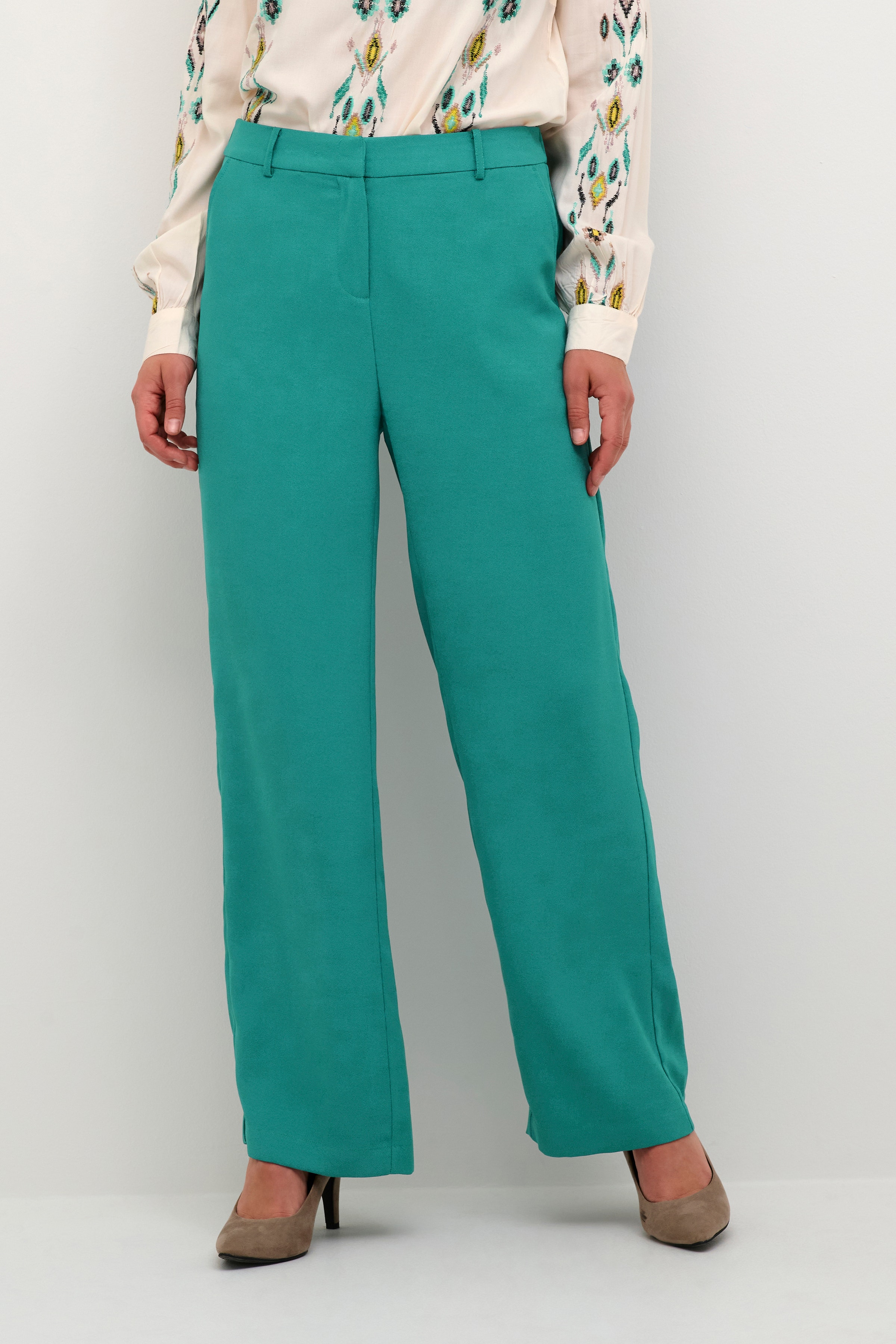 CRCocamia Trousers LOOKBOOK FRONT 10611708-185016