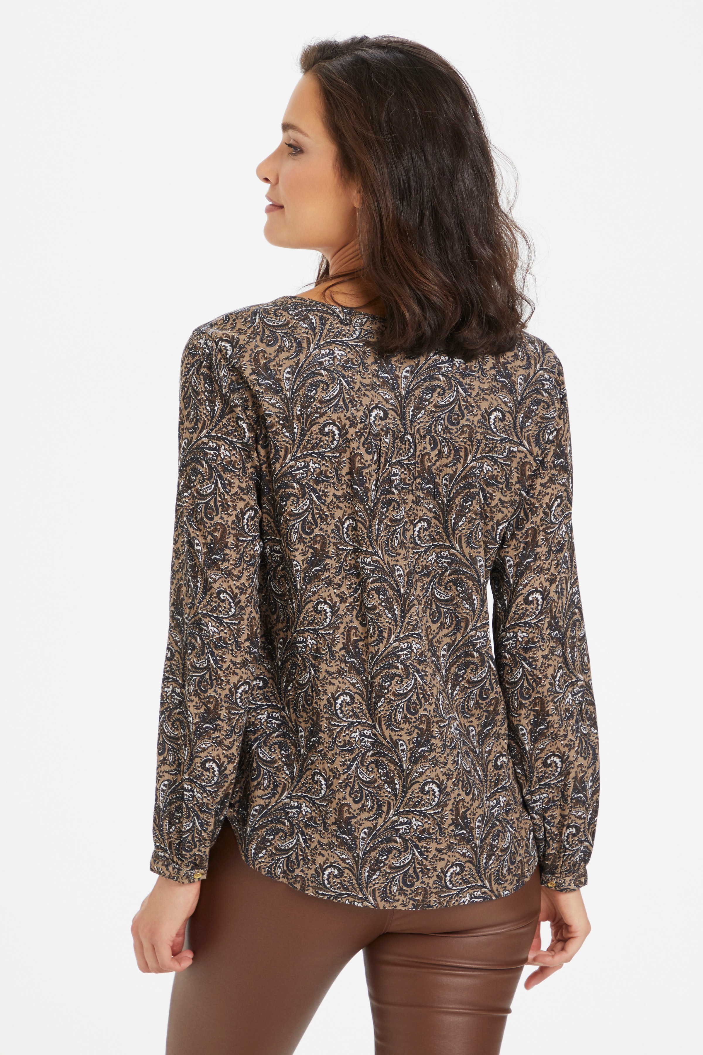 Langermet bluse LOOKBOOK BACK 10504793-100483