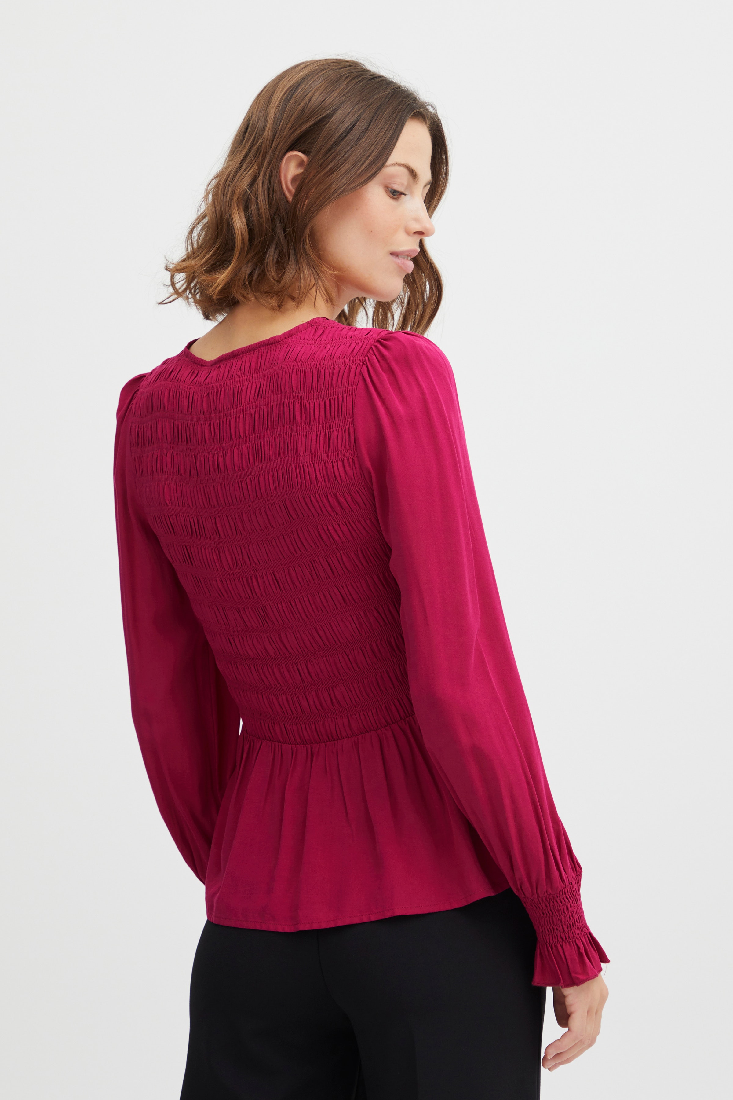 FXCIRLE Bluse LOOKBOOK FRONT 20612364-192047