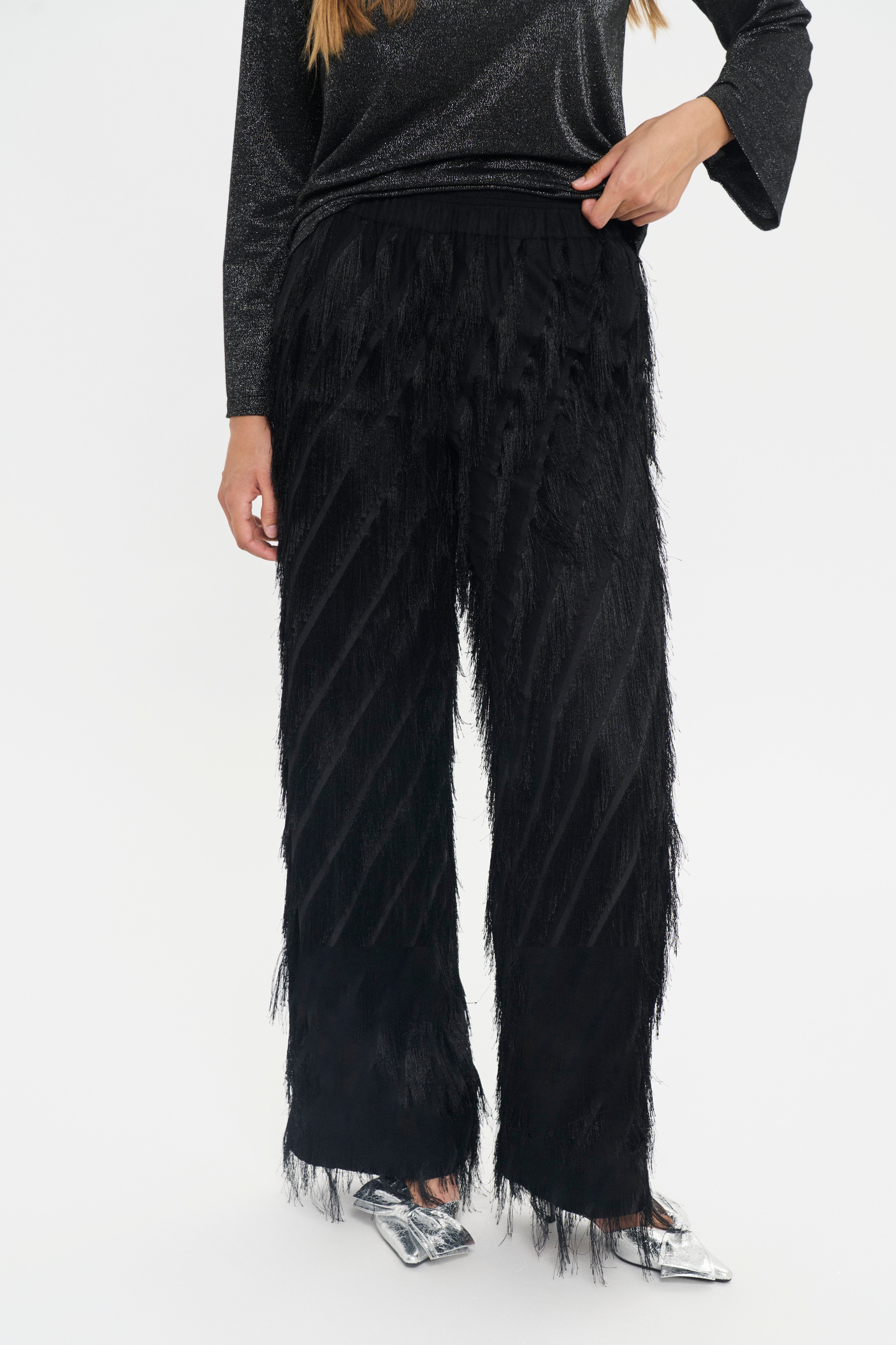 NancySZ Byxor LOOKBOOK FRONT 30514605-193911