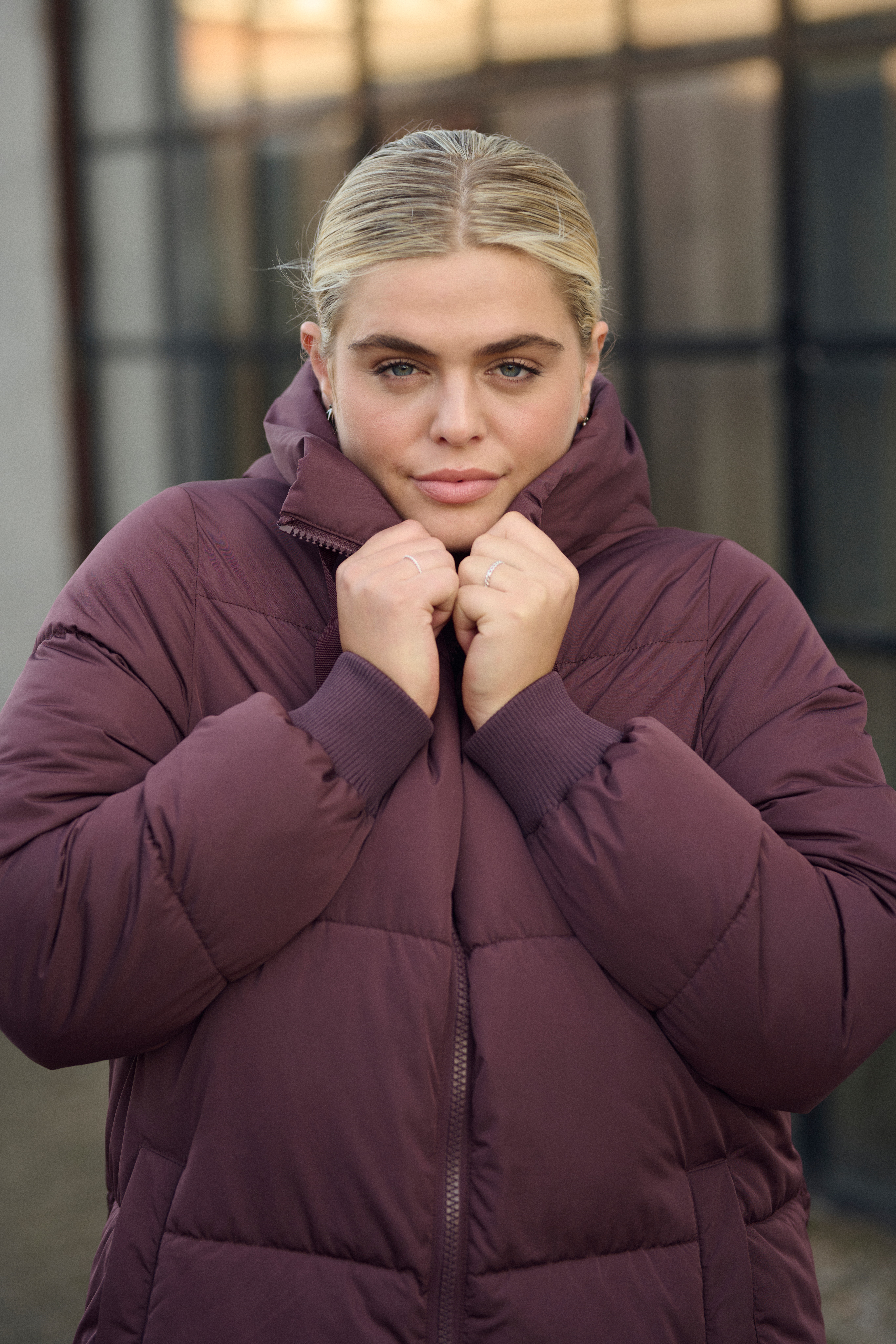 KCniki Coat LOCATION NONE 10583496-191619