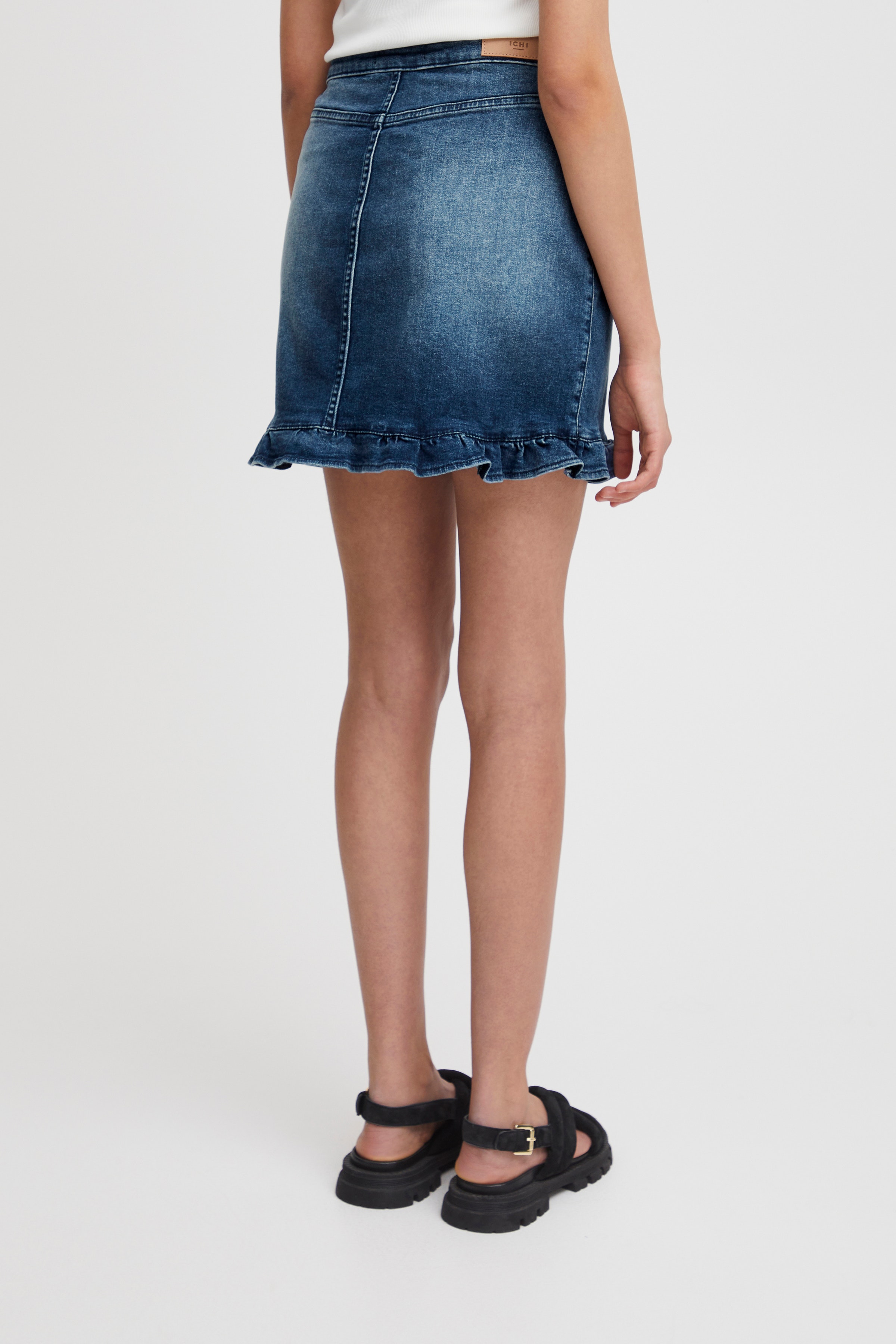 IHTWIGGY Jupe LOOKBOOK FRONT 20118866-200928