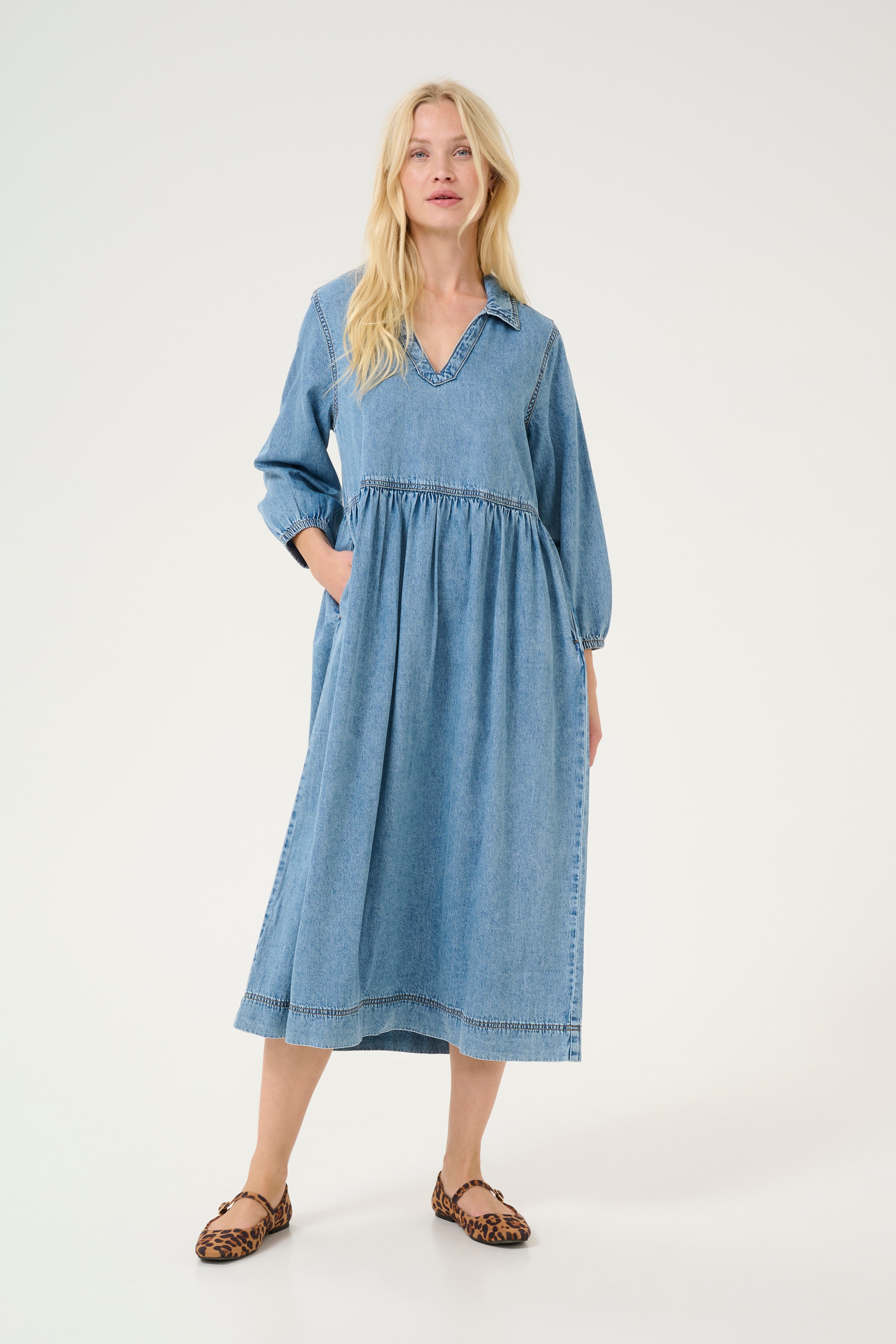 CUadele Kjole LOOKBOOK FRONT 50111616-107358