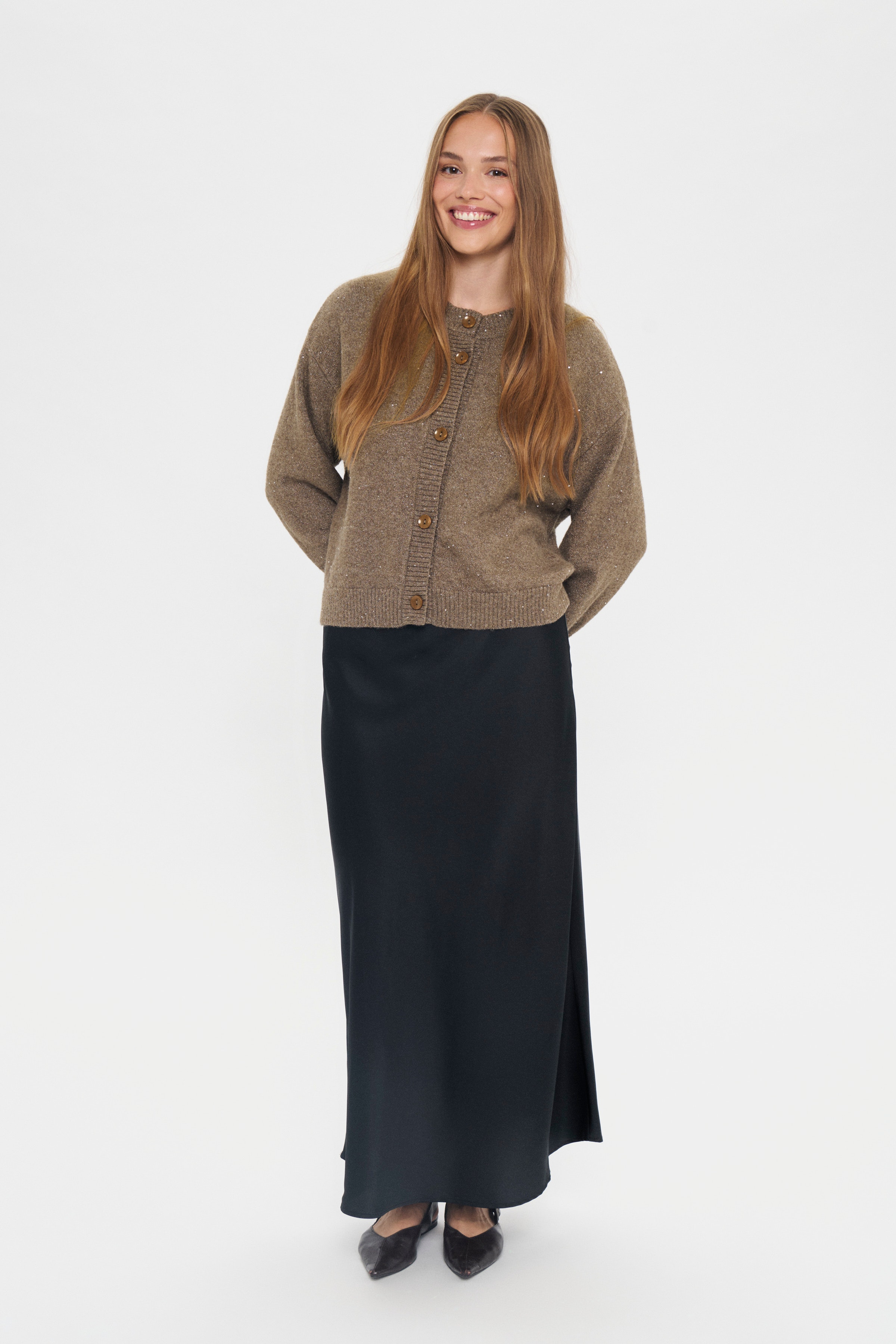 LodisaSZ Kjol LOOKBOOK FRONT 30514434-193911