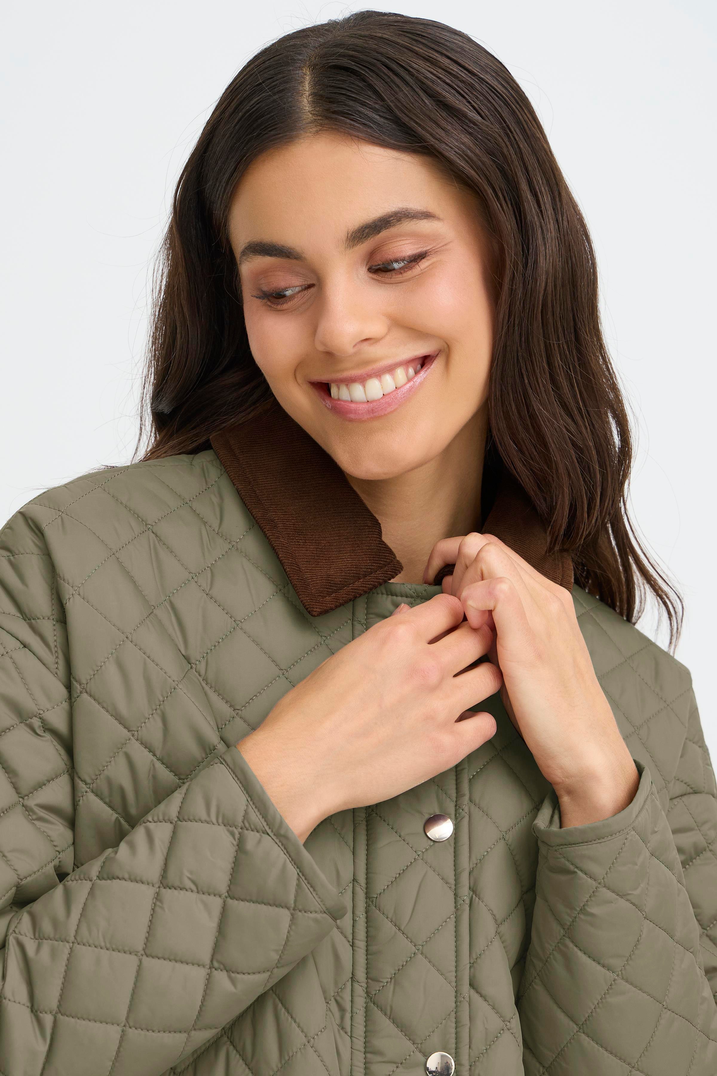 FRINNA Yttertøy LOOKBOOK DETAIL 20617923-180516