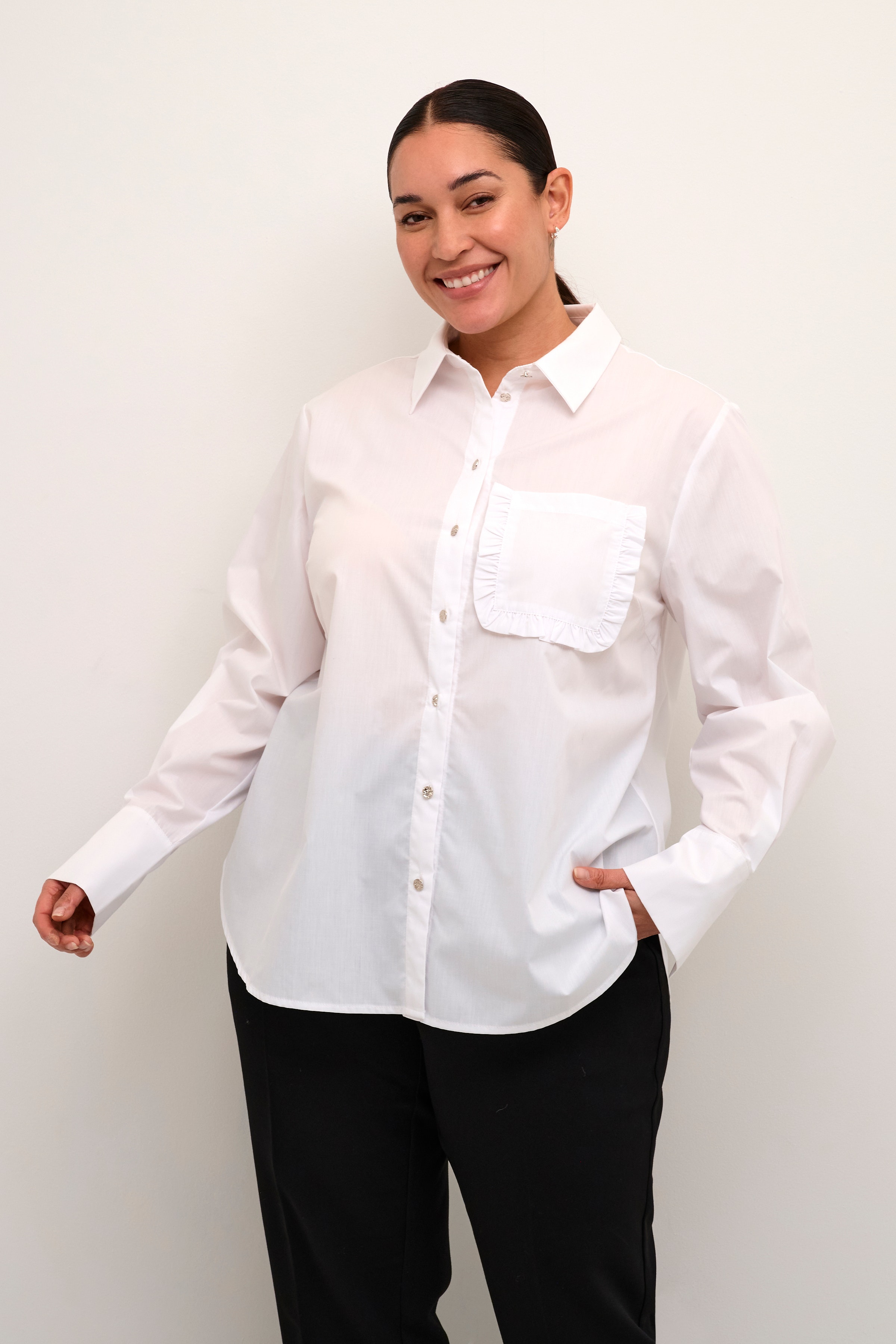 KCelna Shirt LOOKBOOK FRONT 10582866-110601