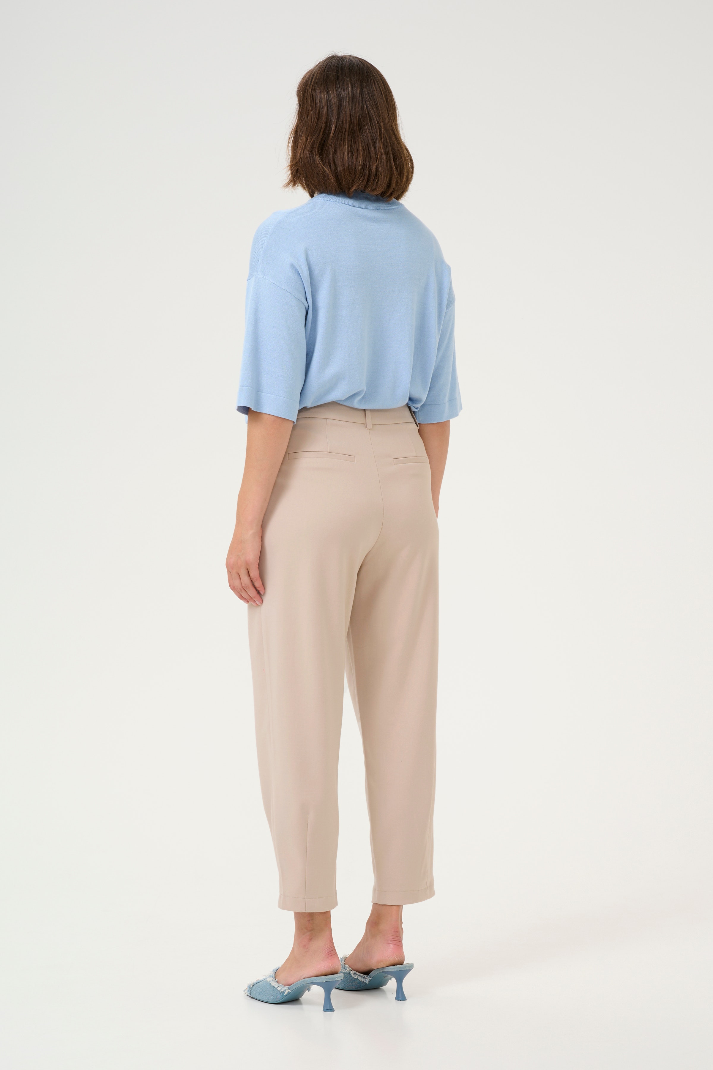 KAmerle Trousers LOOKBOOK BACK 10504769-151305